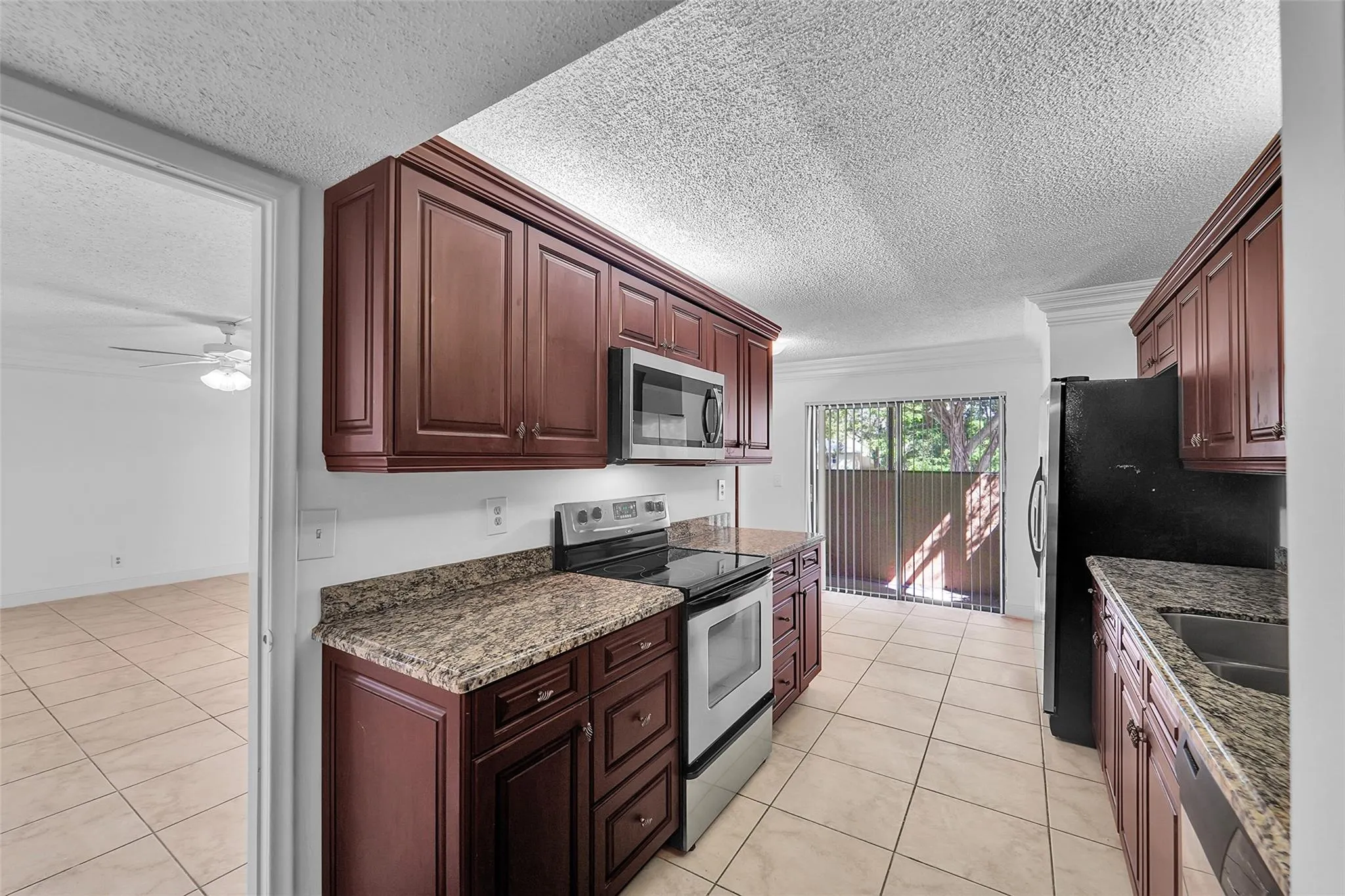 2376 NW 36th Ave