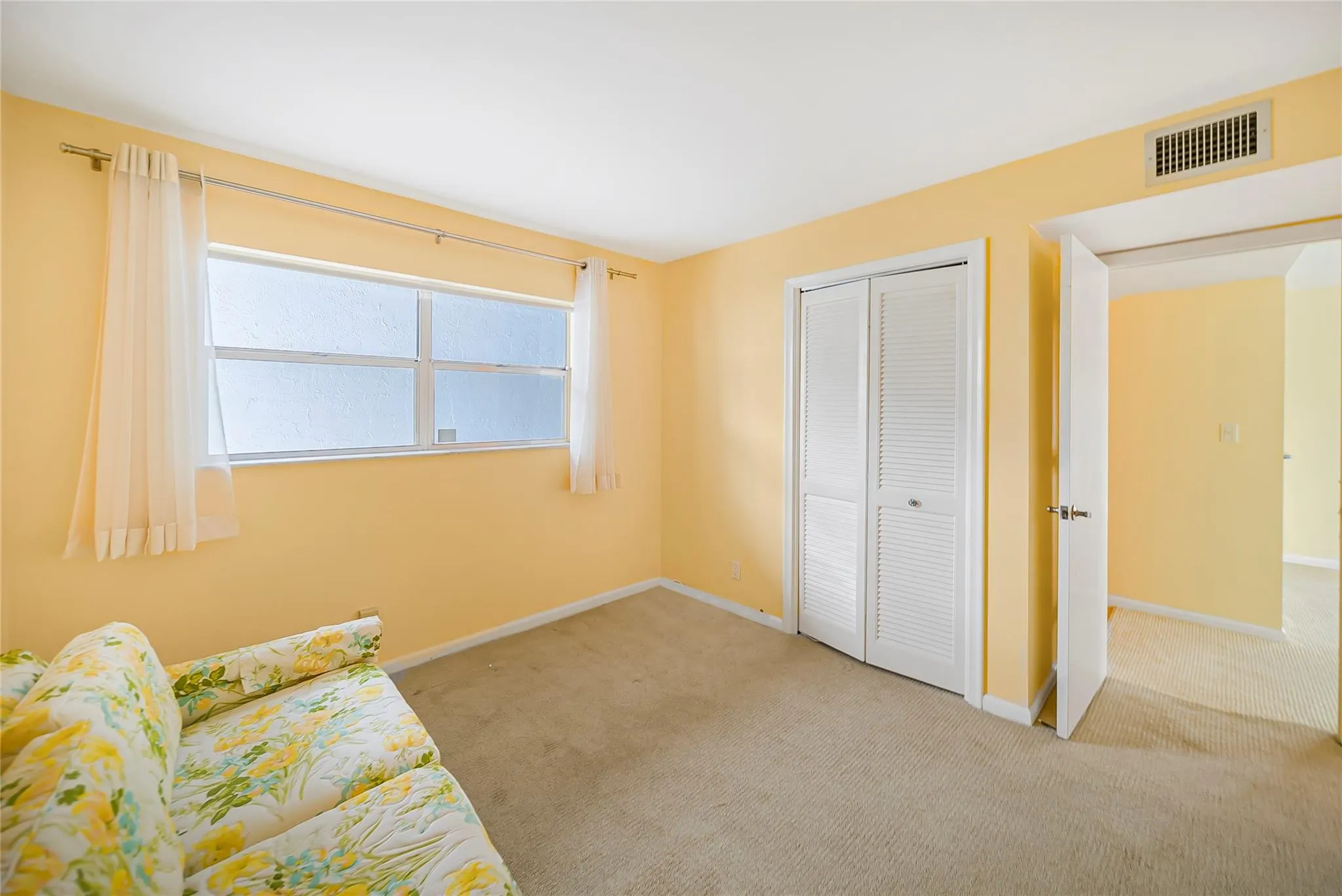 3105 NE 28th St, #2B