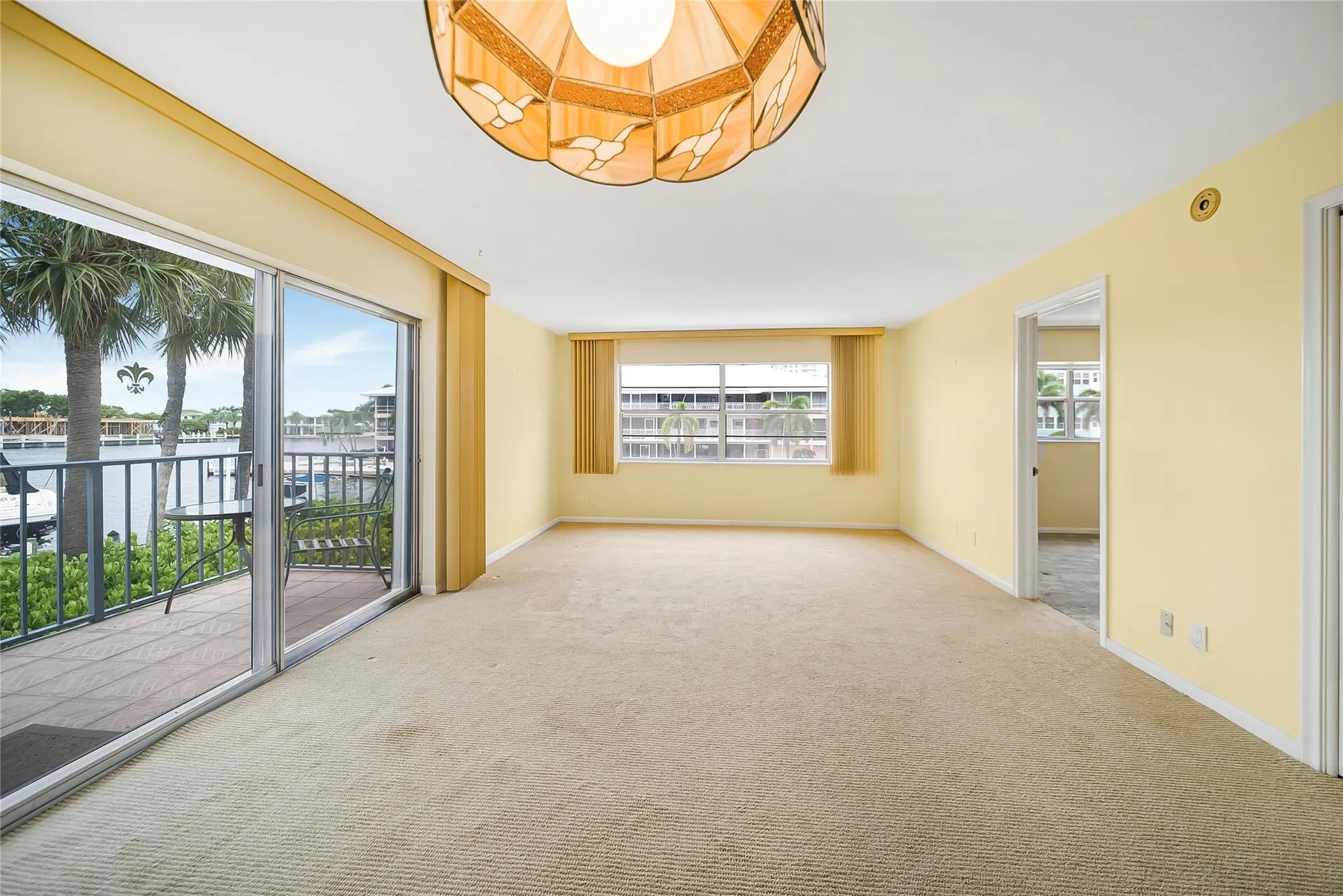3105 NE 28th St, #2B