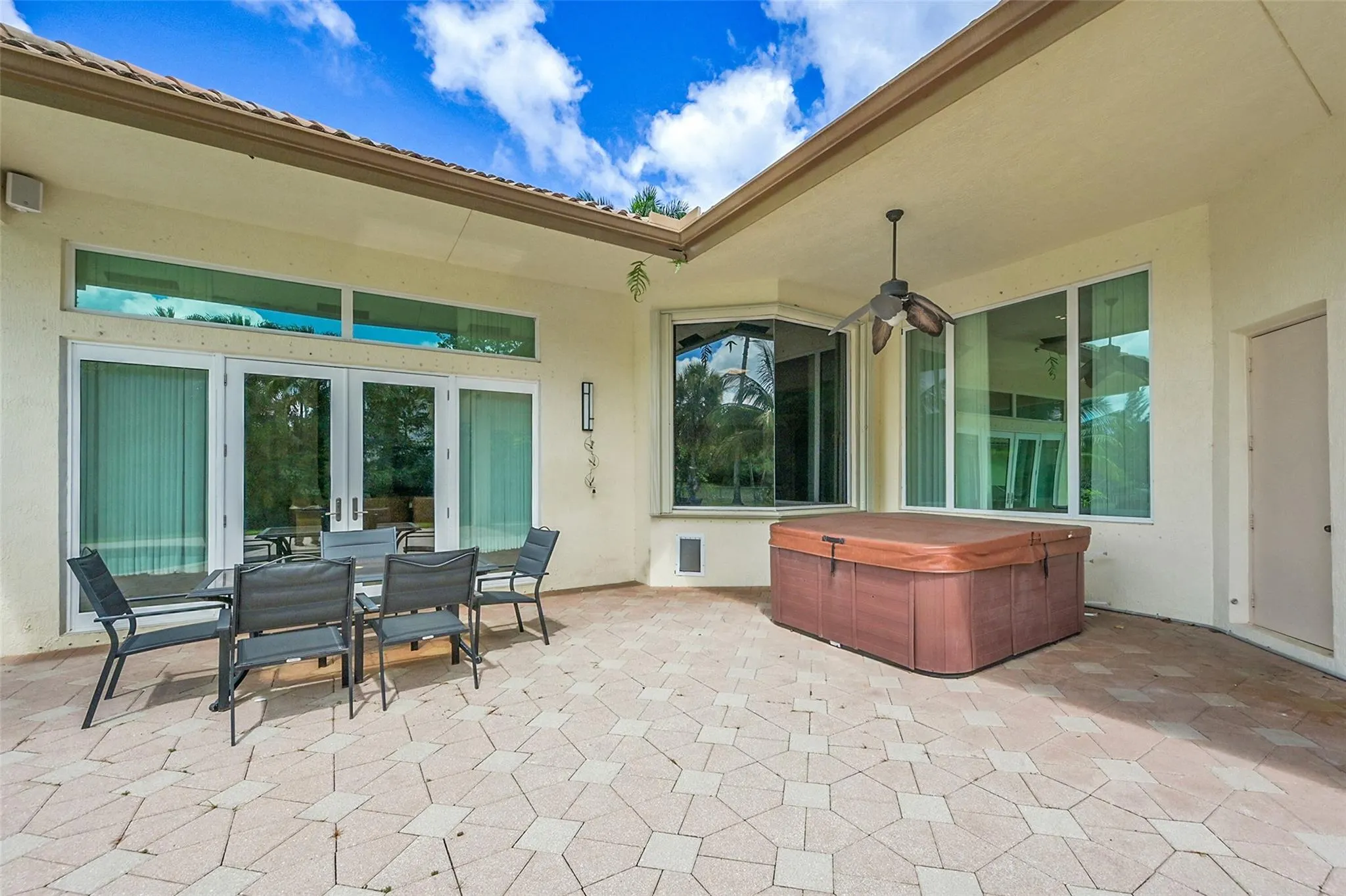 9350 NW 62nd Ct