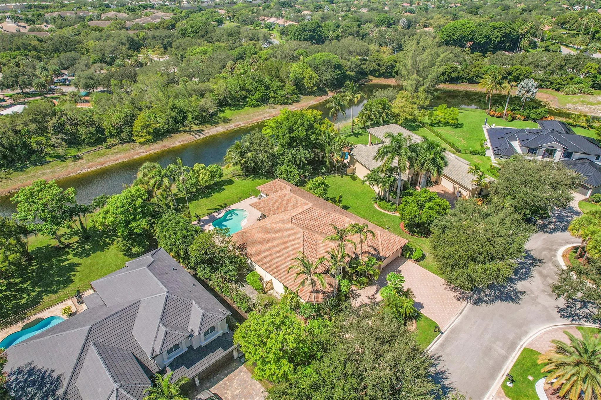 9350 NW 62nd Ct