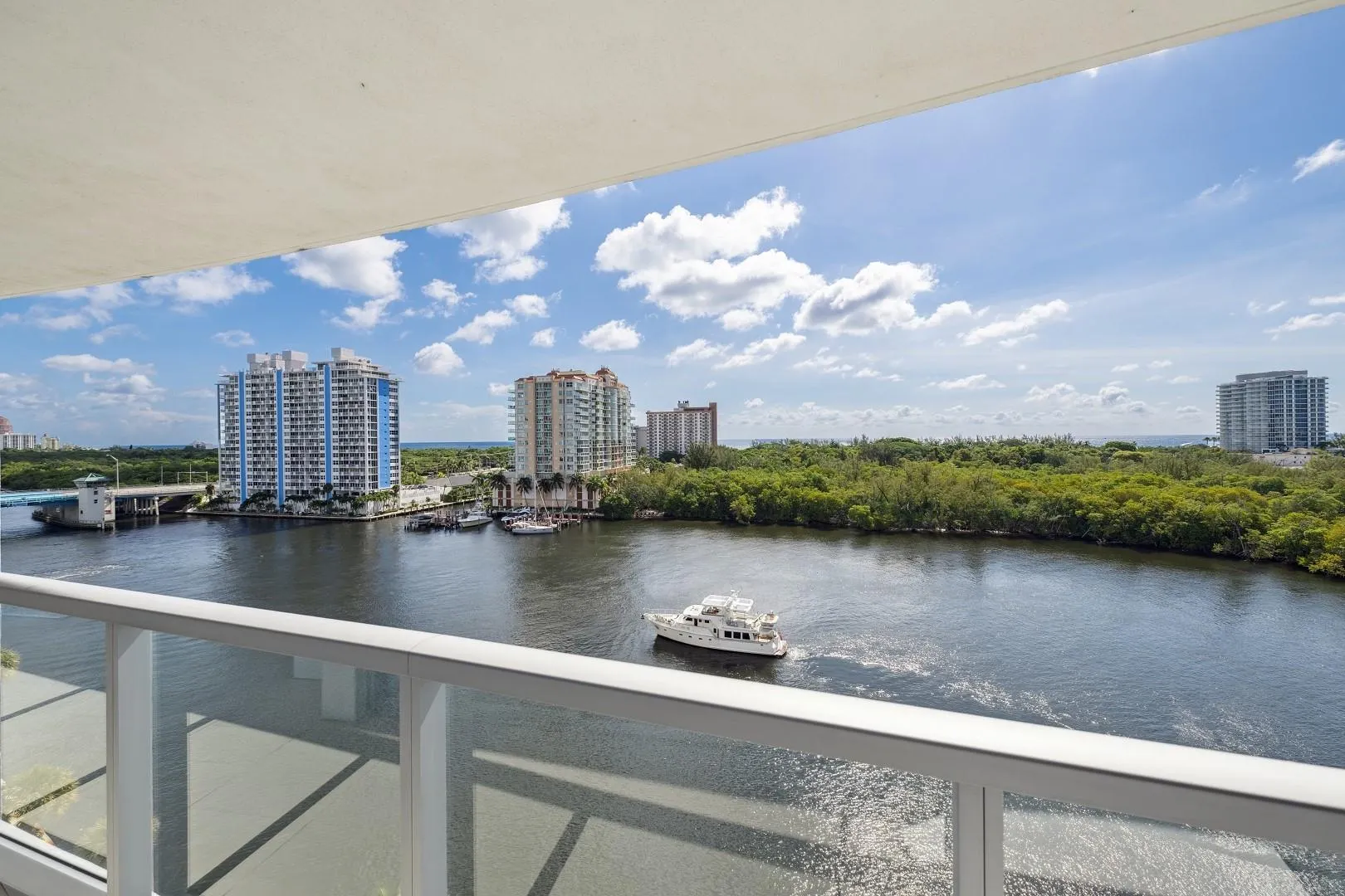 920 Intracoastal Dr, #801