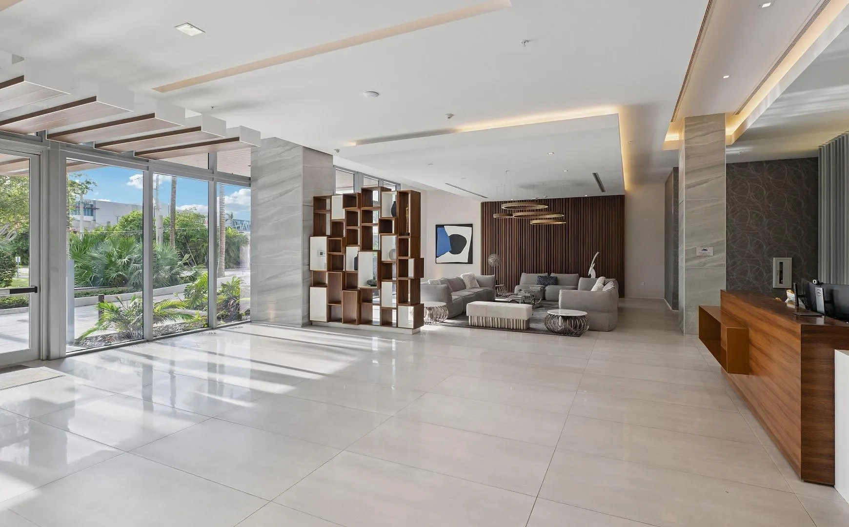 920 Intracoastal Dr, #801