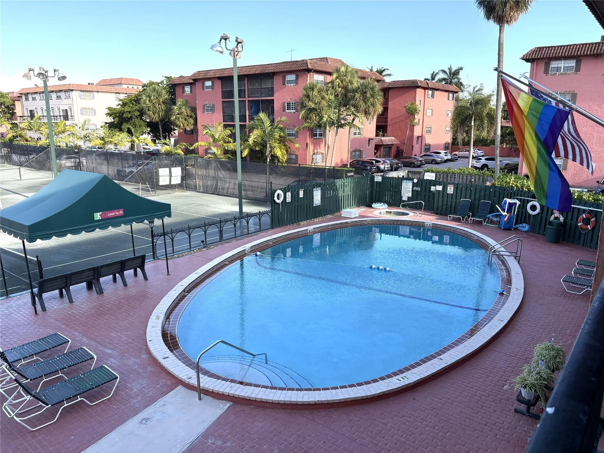 620 Tennis Club Dr, #305