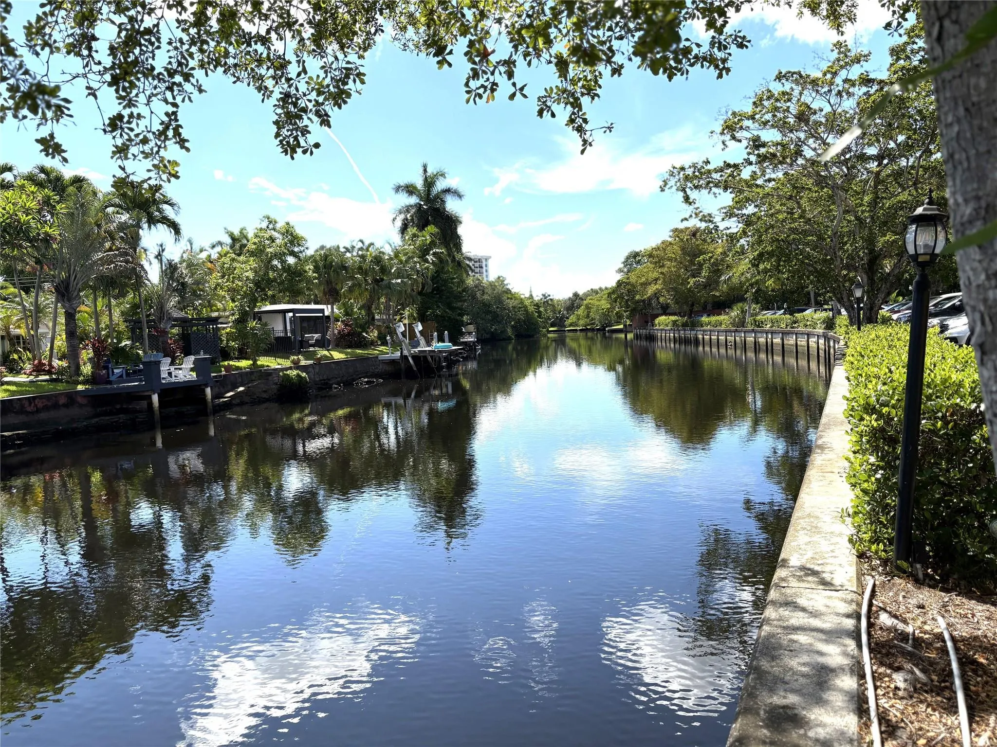 620 Tennis Club Dr, #305