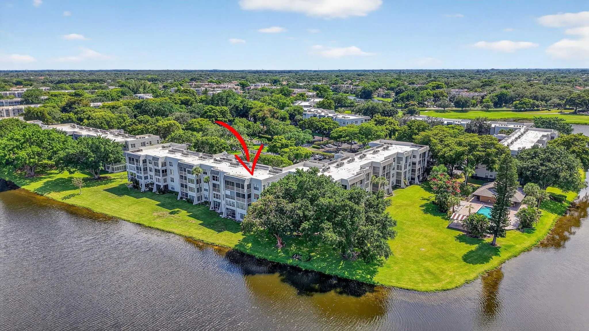 9440 Poinciana Pl, #401