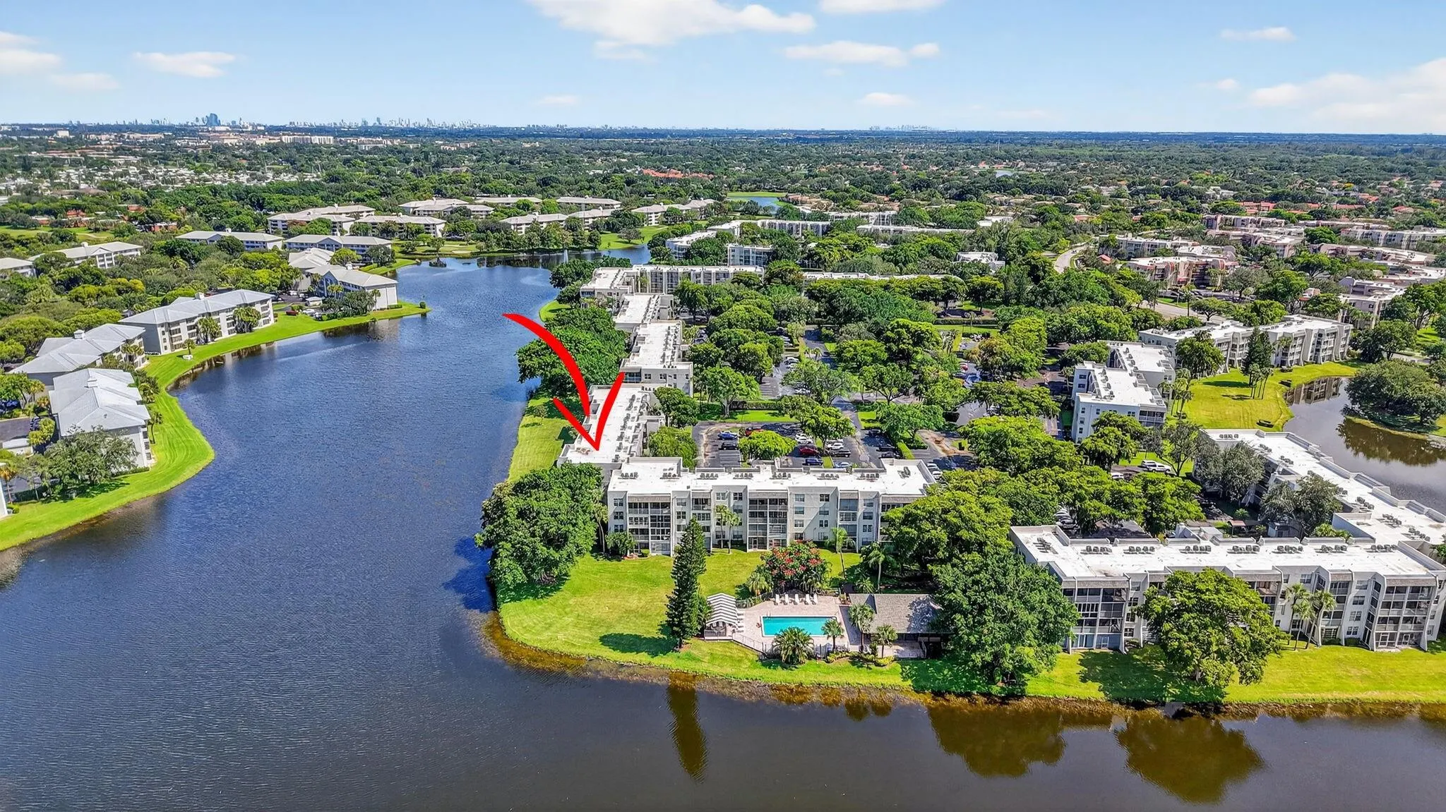 9440 Poinciana Pl, #401
