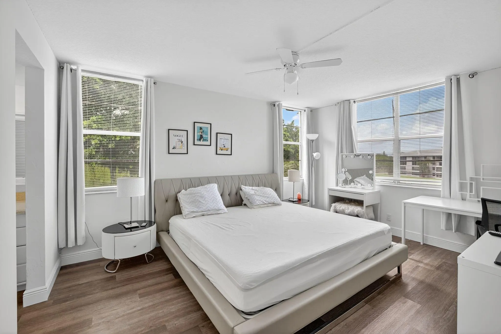 9440 Poinciana Pl, #401