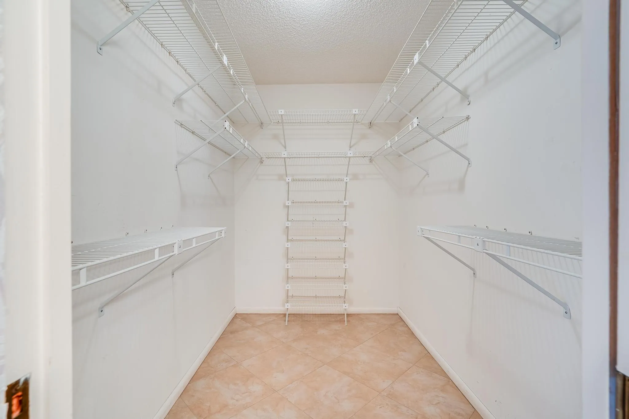 4955 E Sabal Palm Blvd, #104