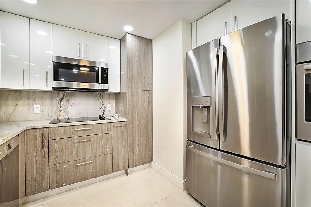 2800 N Ocean Dr, #B-9A