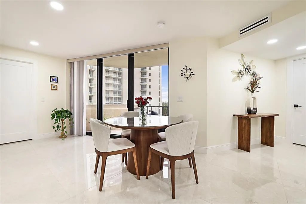 2800 N Ocean Dr, #B-9A