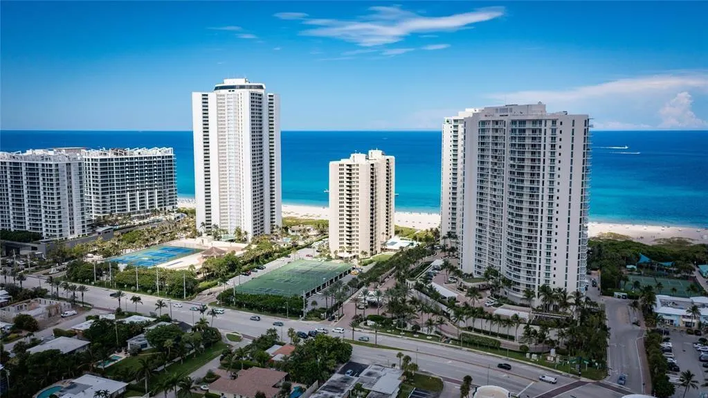 2800 N Ocean Dr, #B-9A