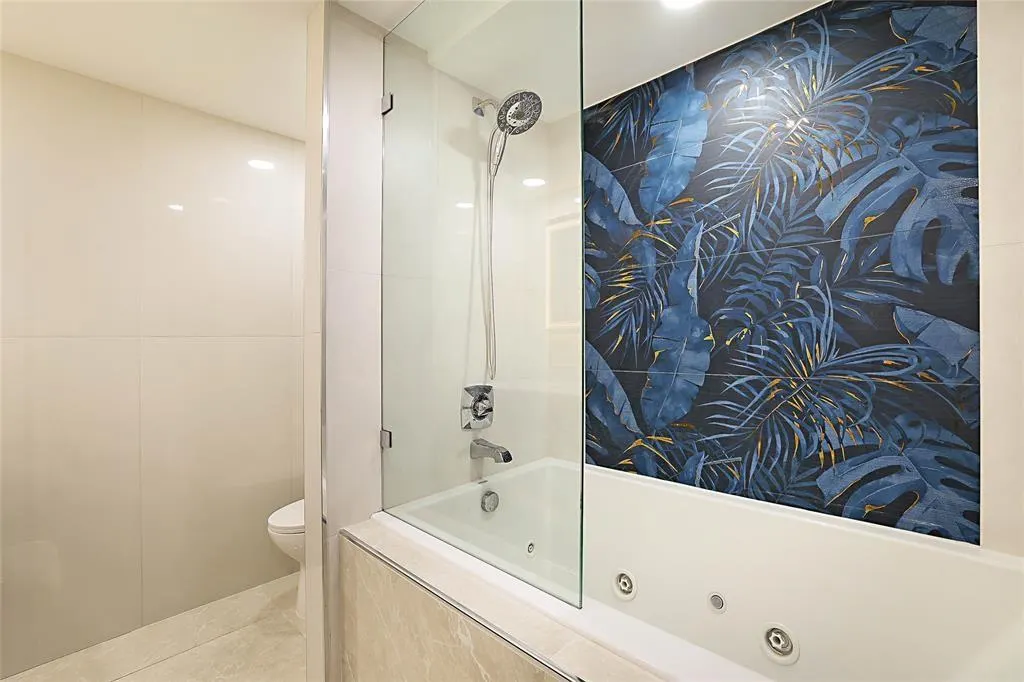 2800 N Ocean Dr, #B-9A