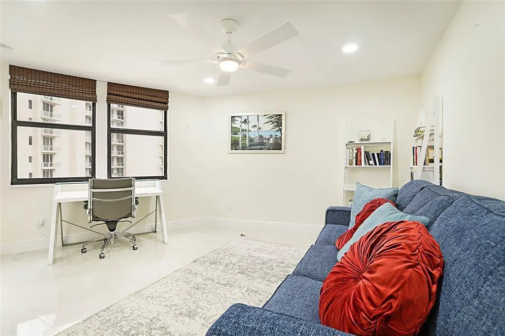 2800 N Ocean Dr, #B-9A