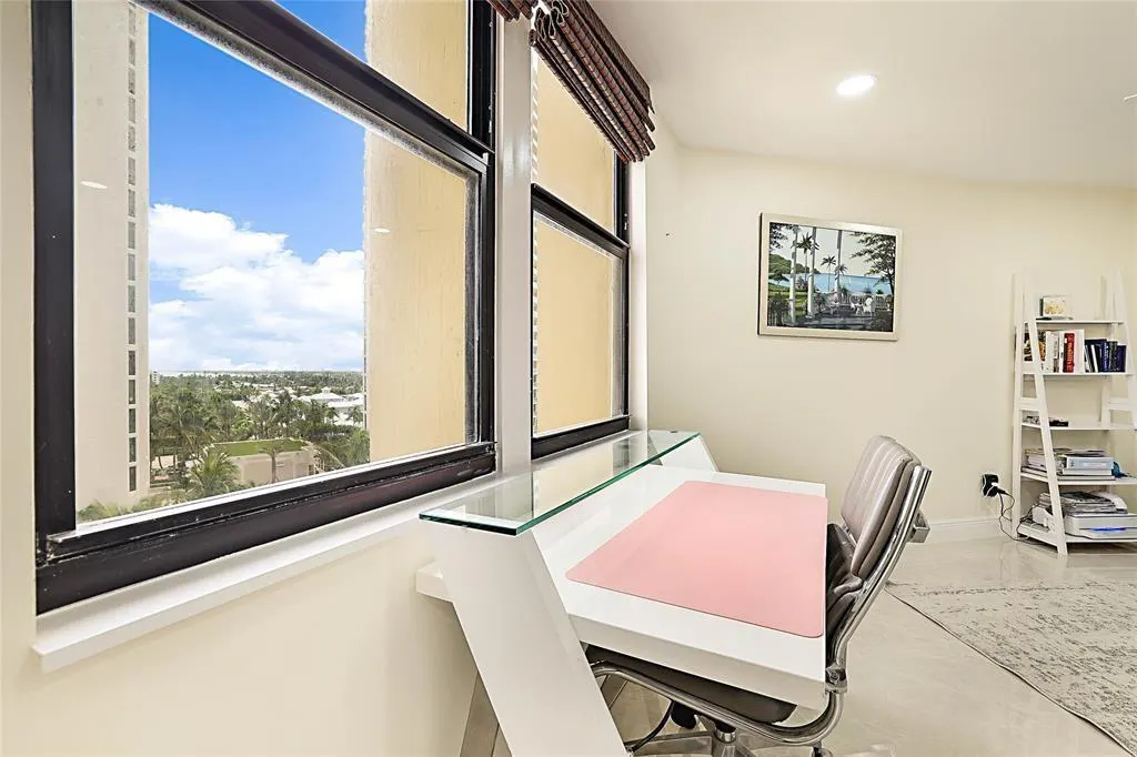 2800 N Ocean Dr, #B-9A