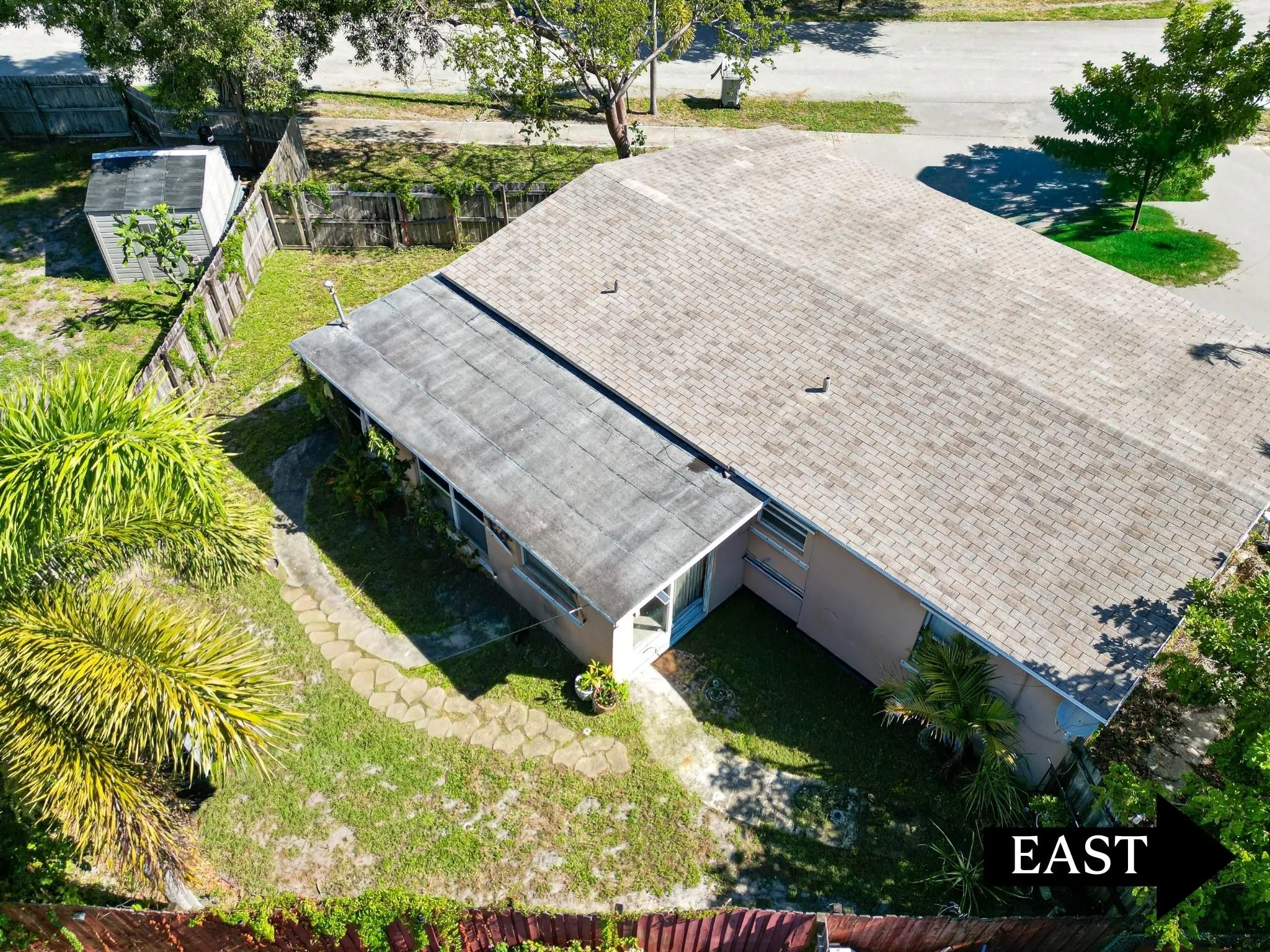 2481 NE 15th Ave