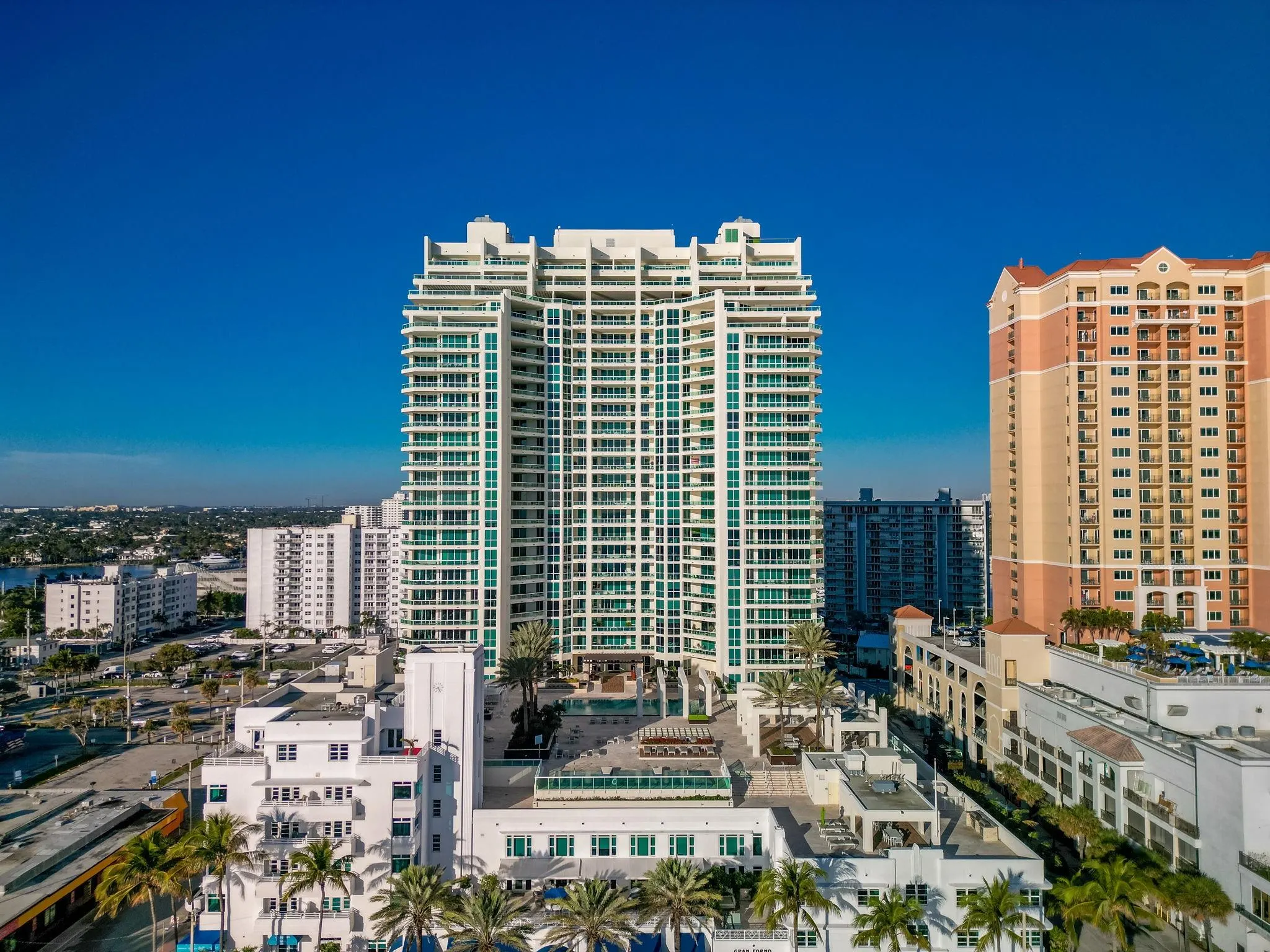 101 S Fort Lauderdale Beach Blvd, #2106