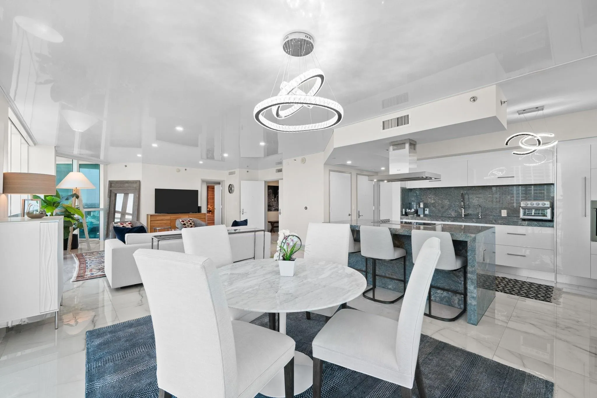 101 S Fort Lauderdale Beach Blvd, #2106