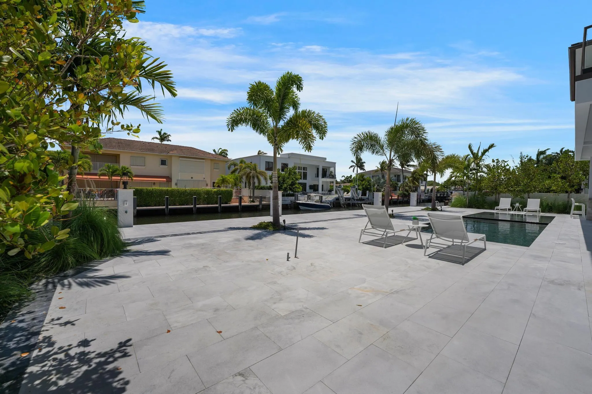 948 Banyan Drive