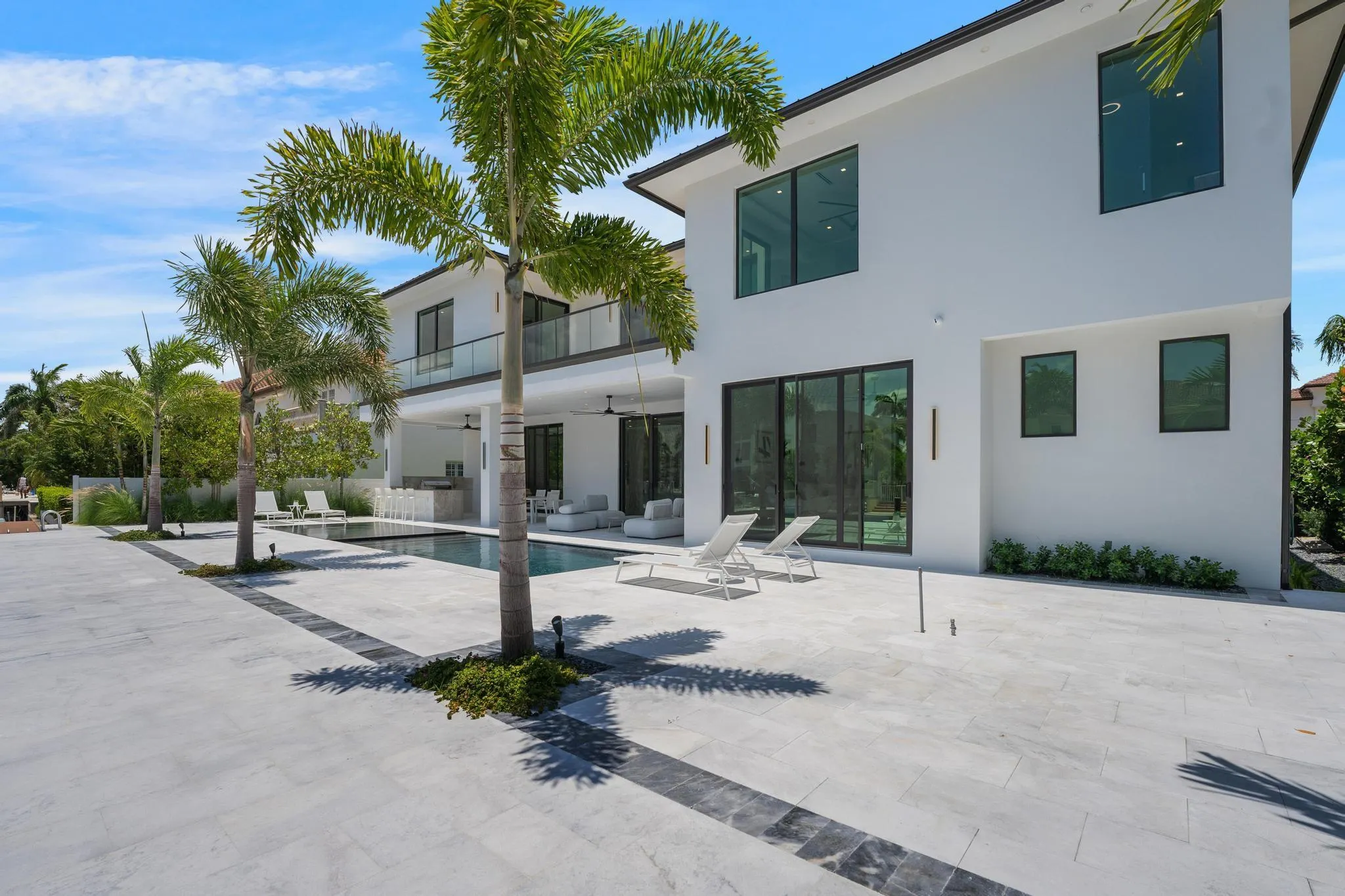 948 Banyan Drive