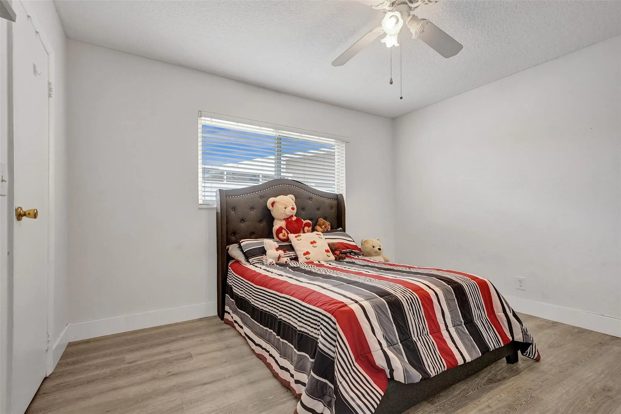 621 NW 97th Ter