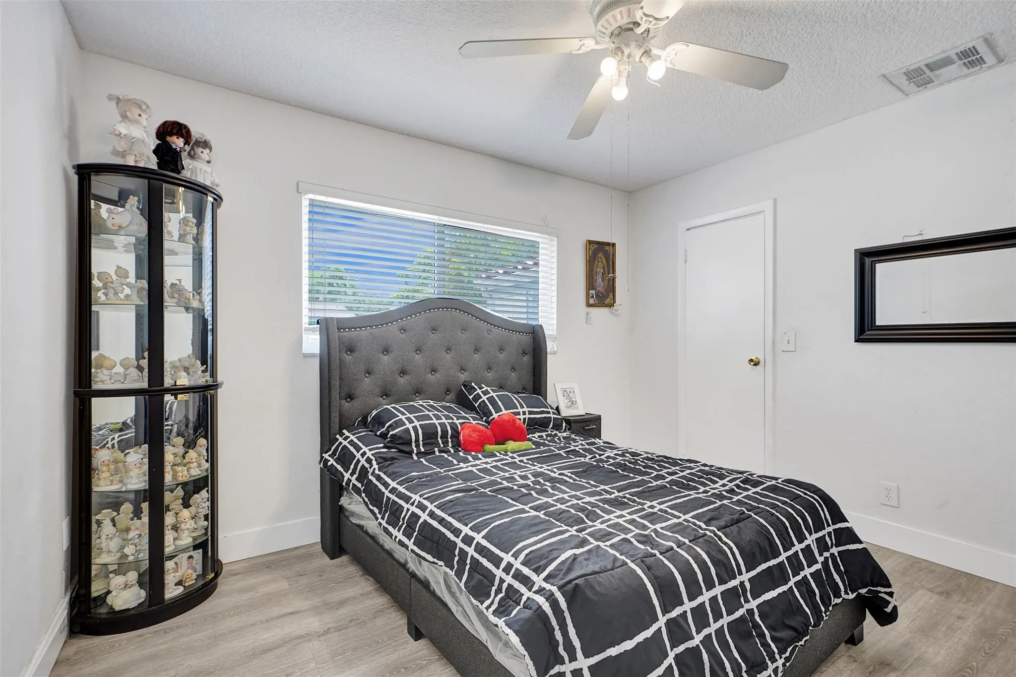 621 NW 97th Ter