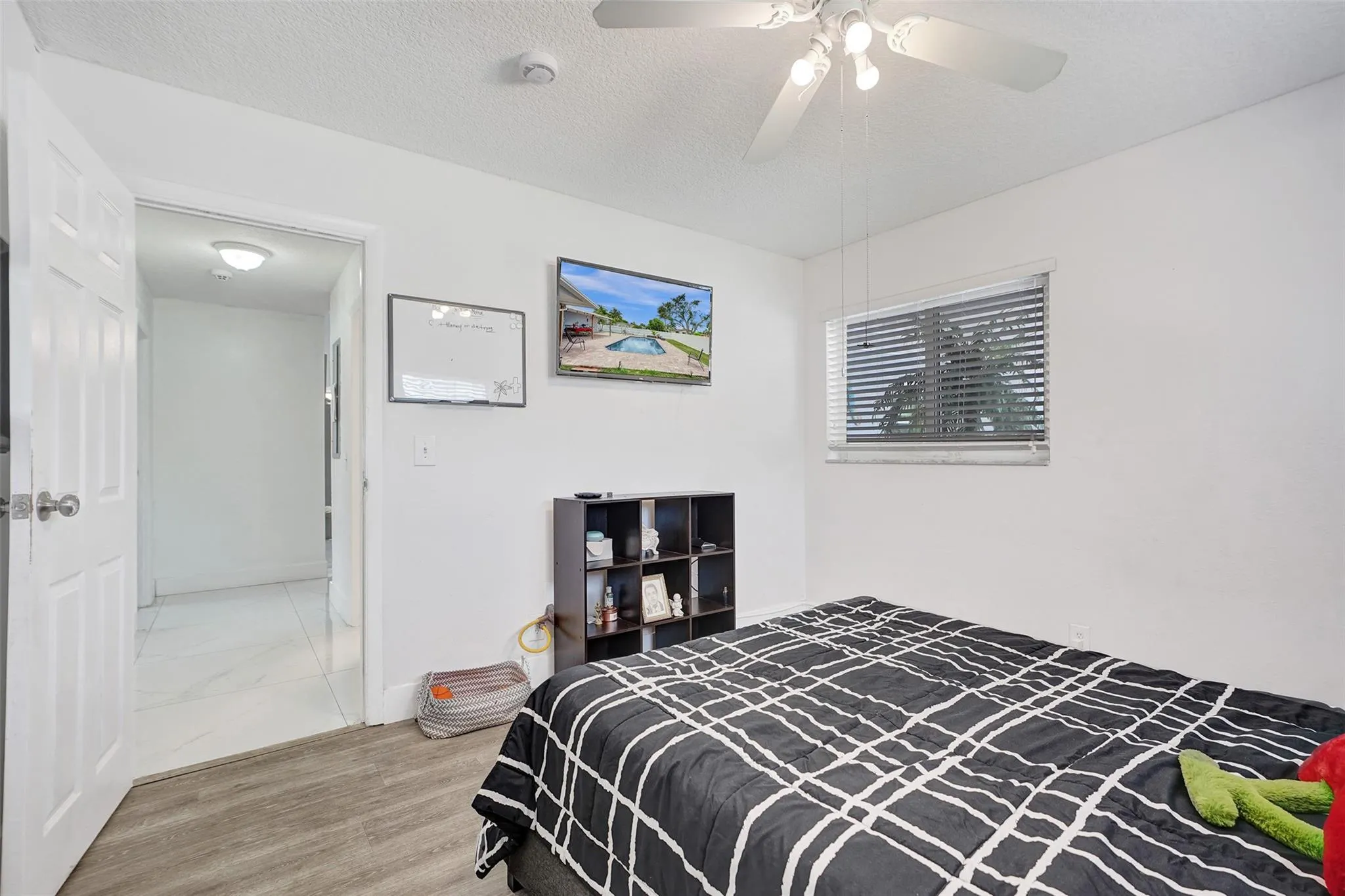 621 NW 97th Ter
