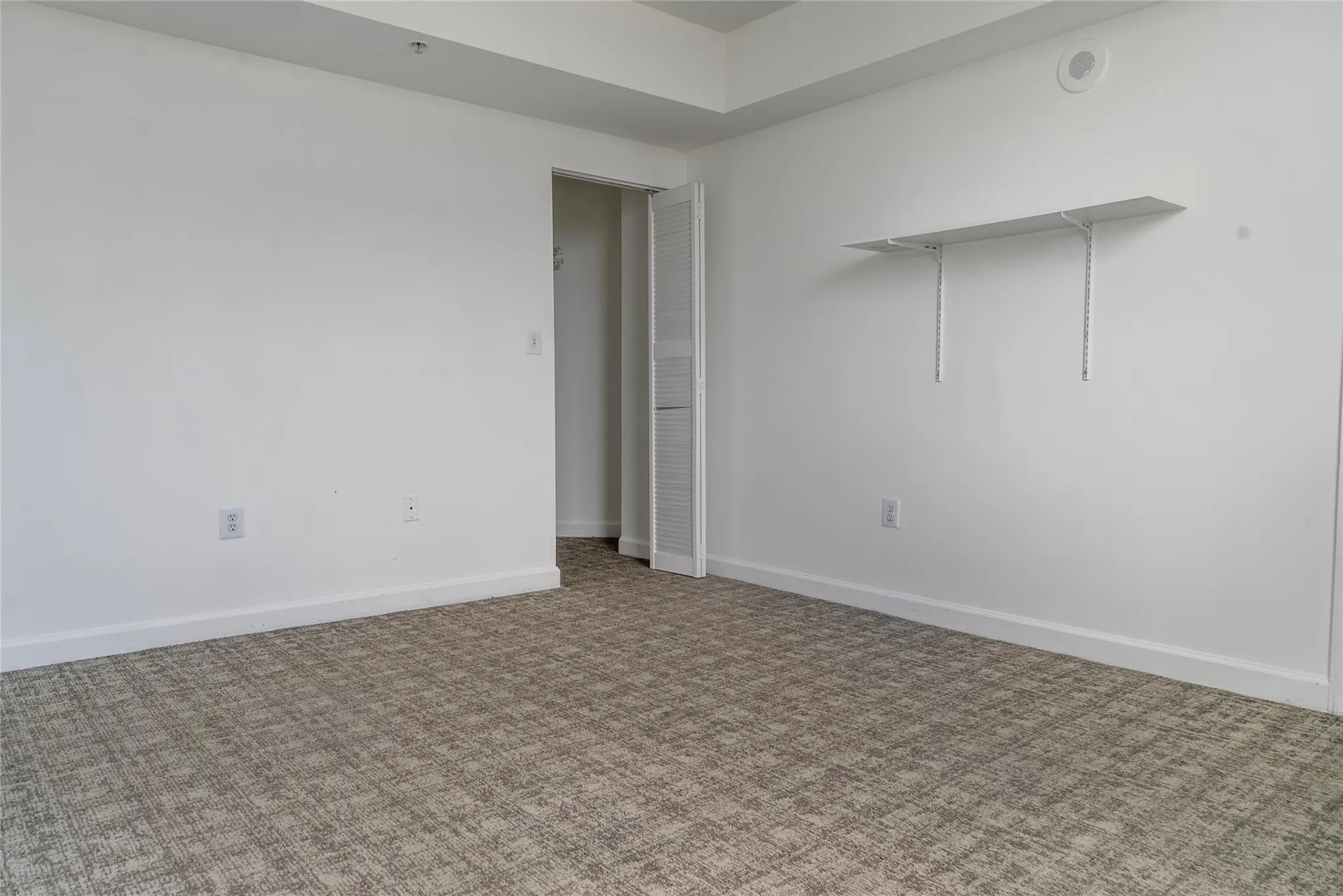 1 Glen Royal Pkwy, #809