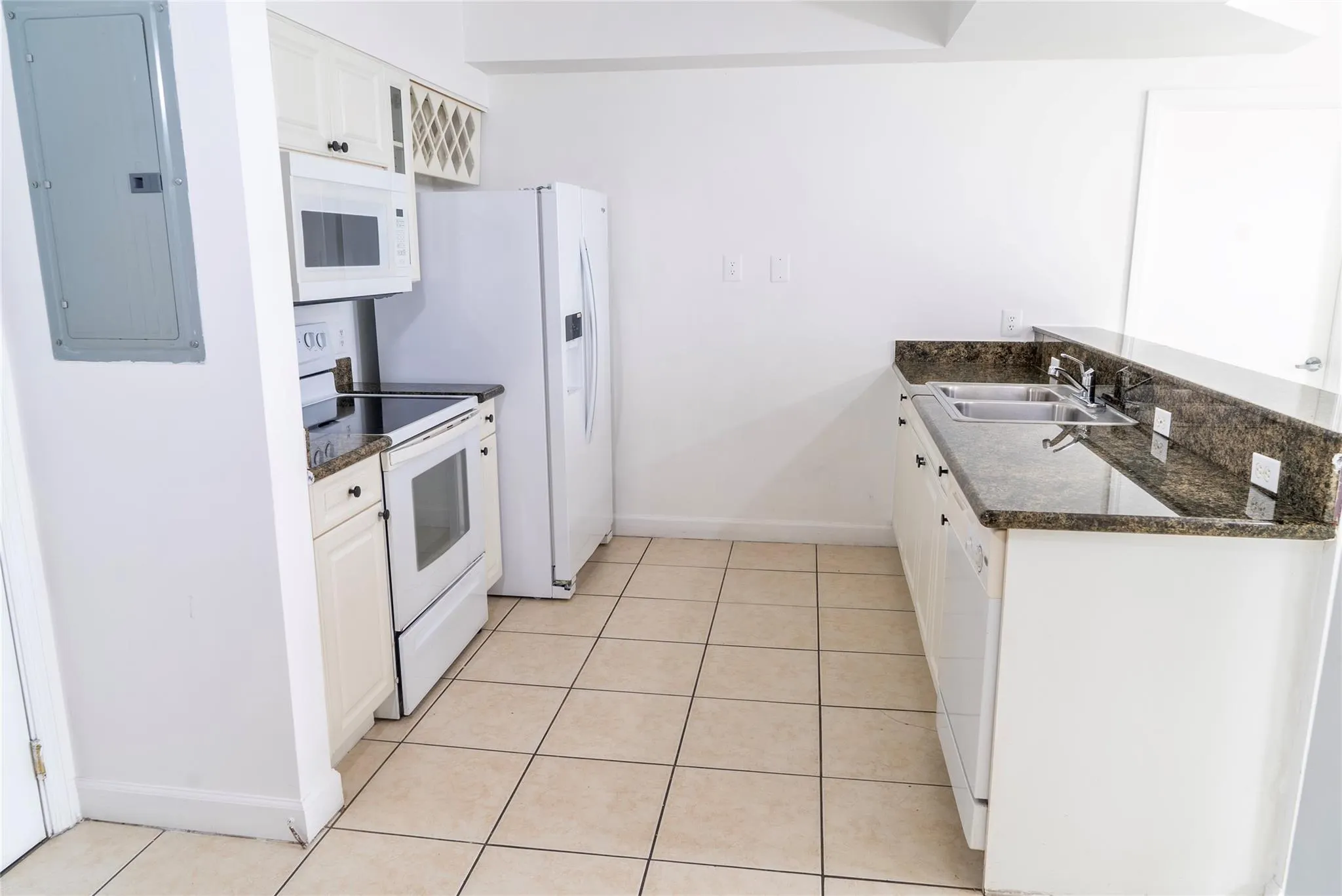 1 Glen Royal Pkwy, #809