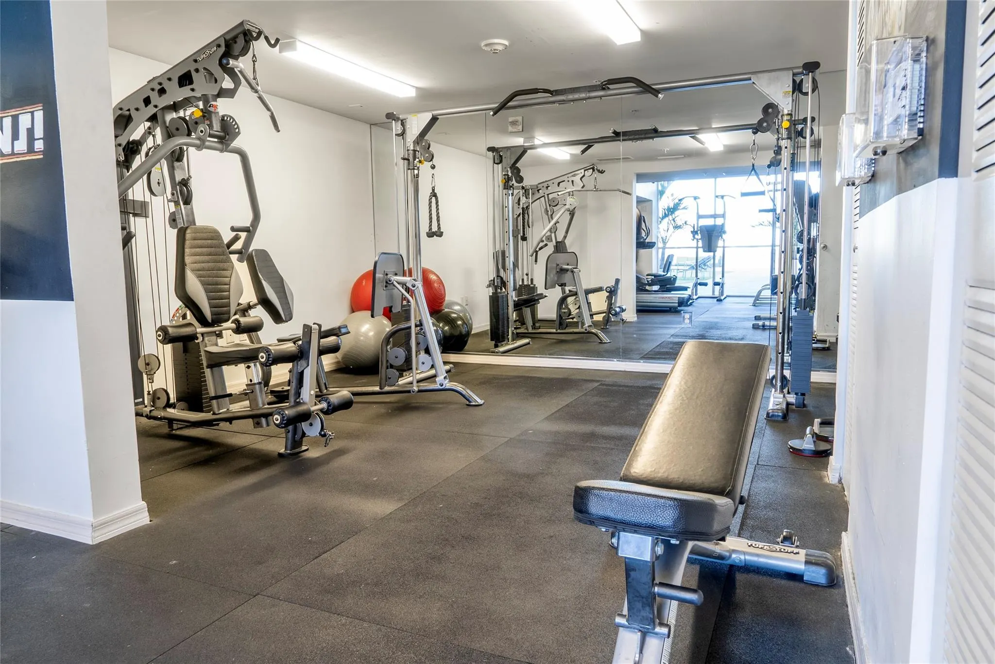 1 Glen Royal Pkwy, #809
