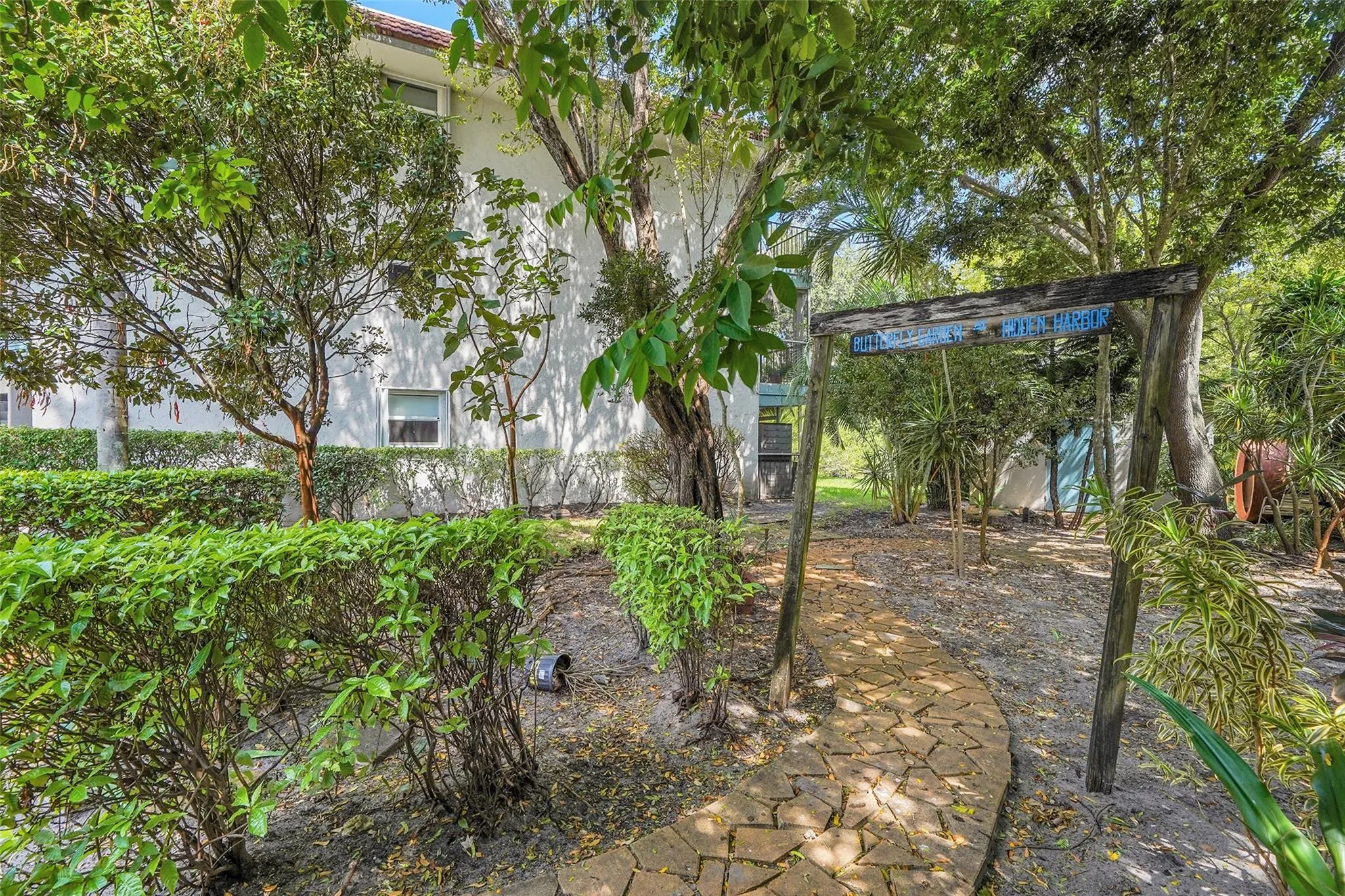 1785 N Andrews Sq, #110E