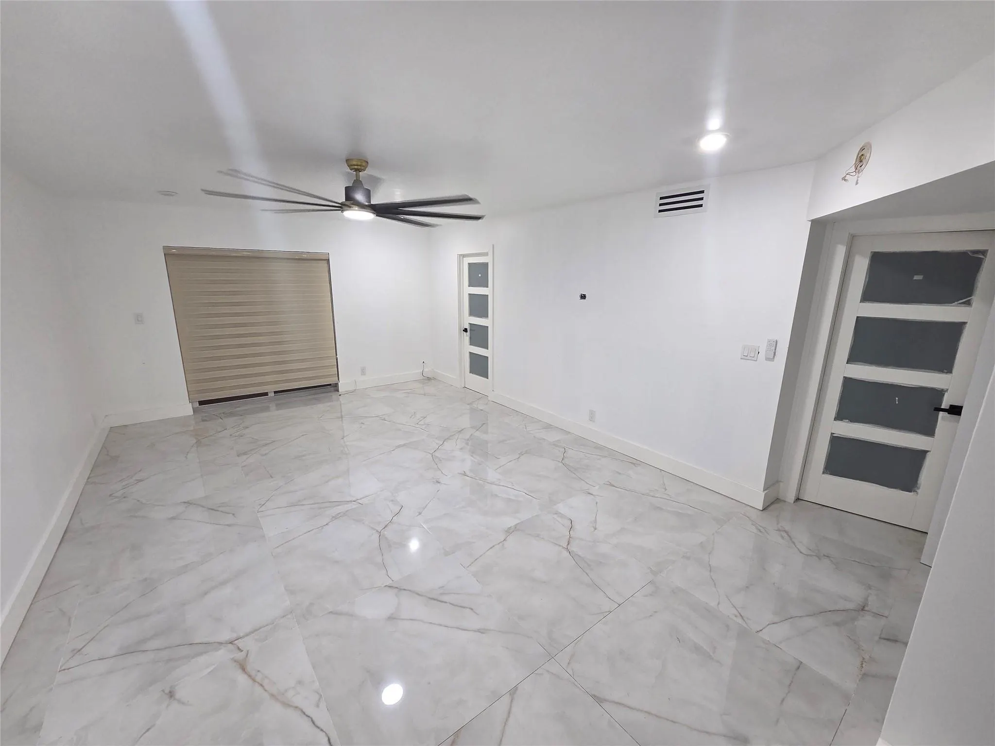 251 S Cypress Rd, #101