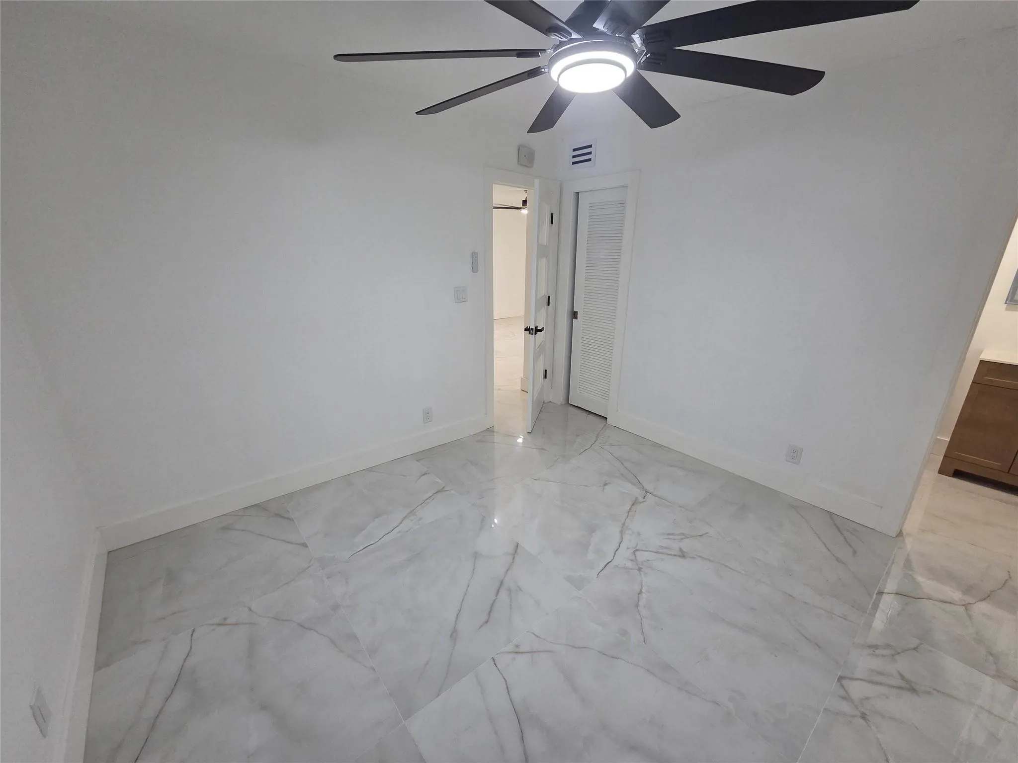 251 S Cypress Rd, #101