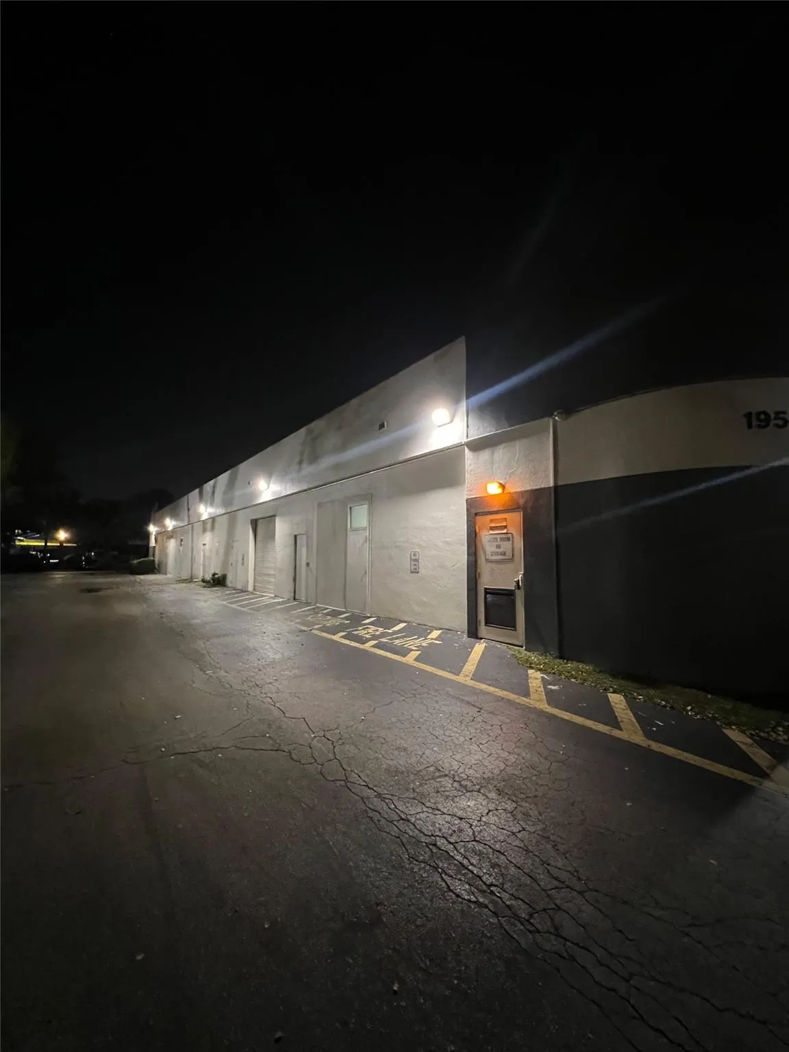 1950 W Copans Rd