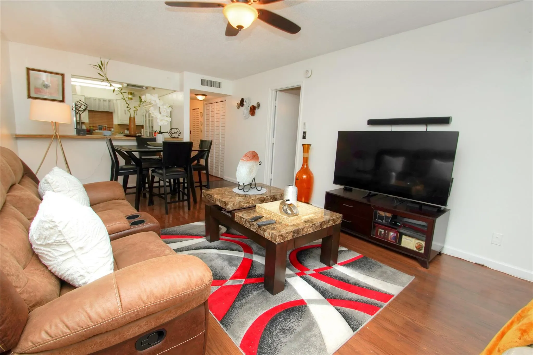 2571 Aragon Blvd, #317