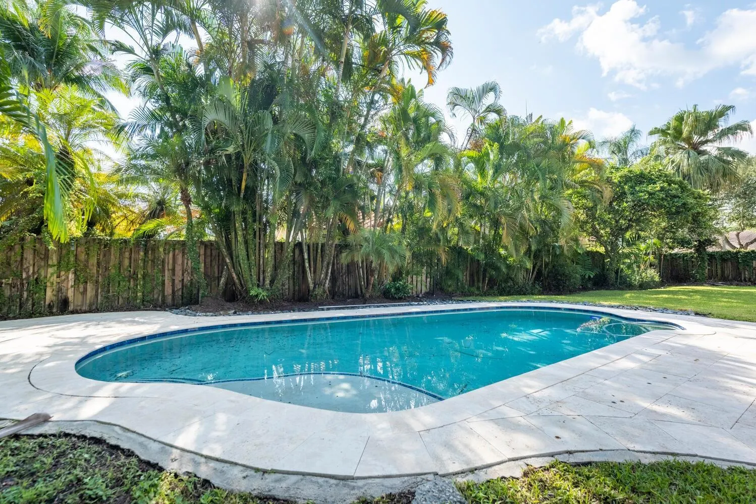 1400 NW 101st Ter