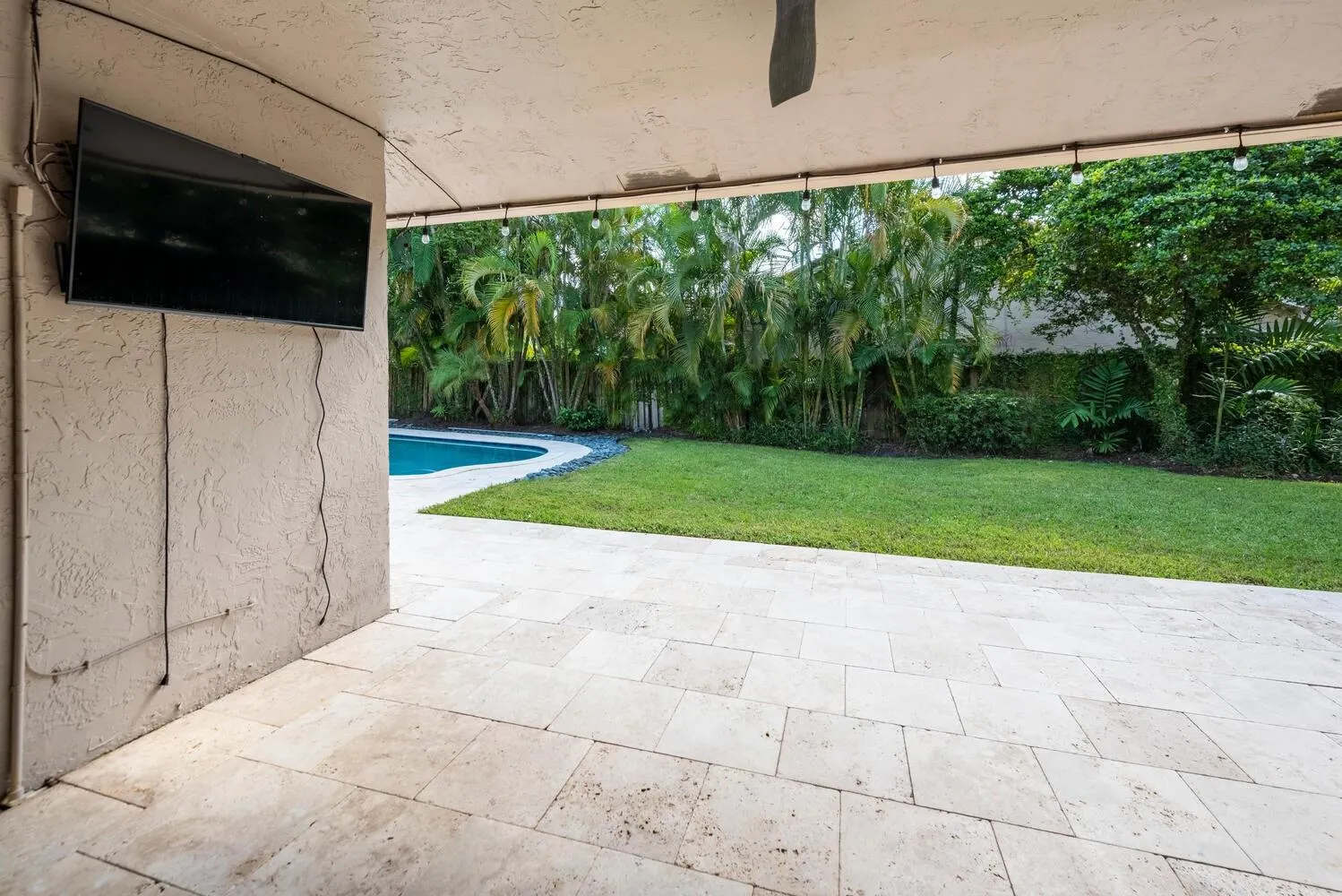 1400 NW 101st Ter