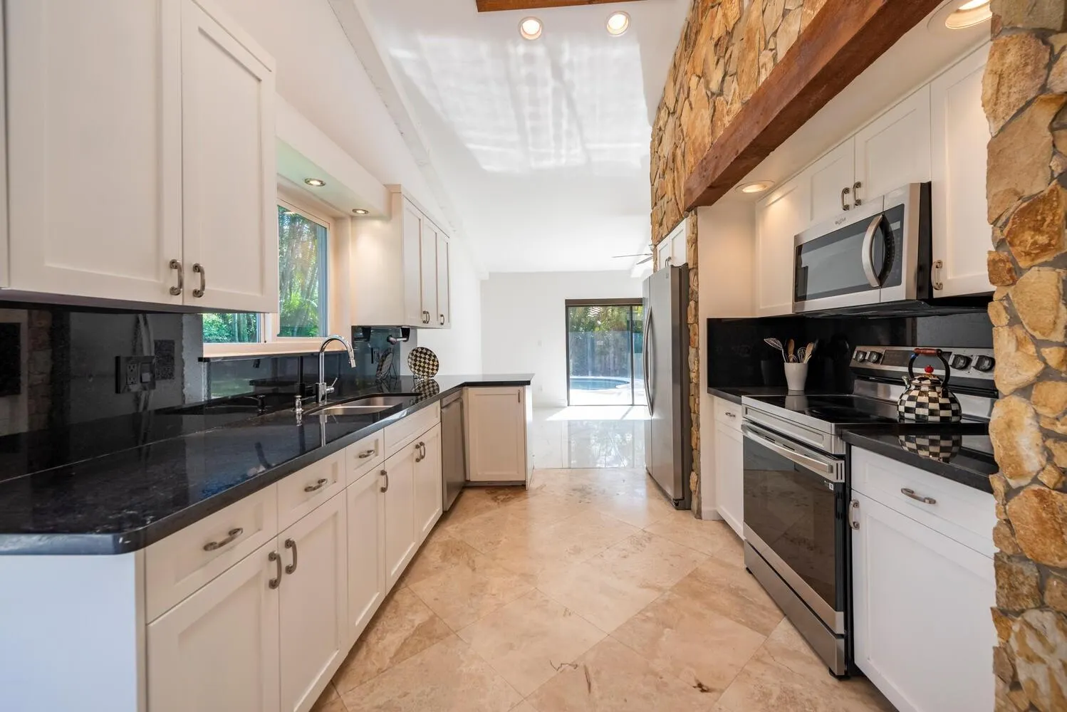 1400 NW 101st Ter