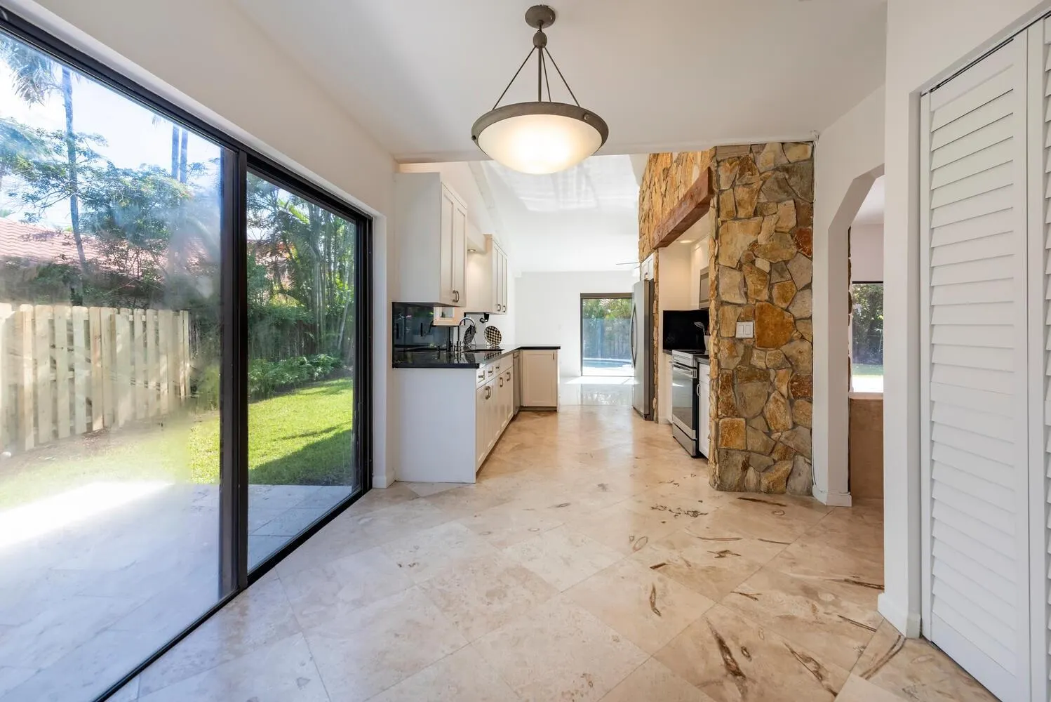 1400 NW 101st Ter