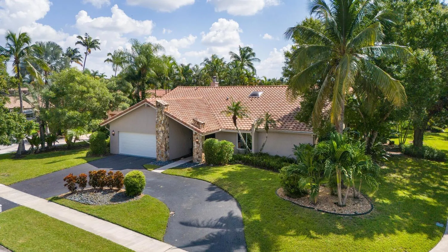 1400 NW 101st Ter