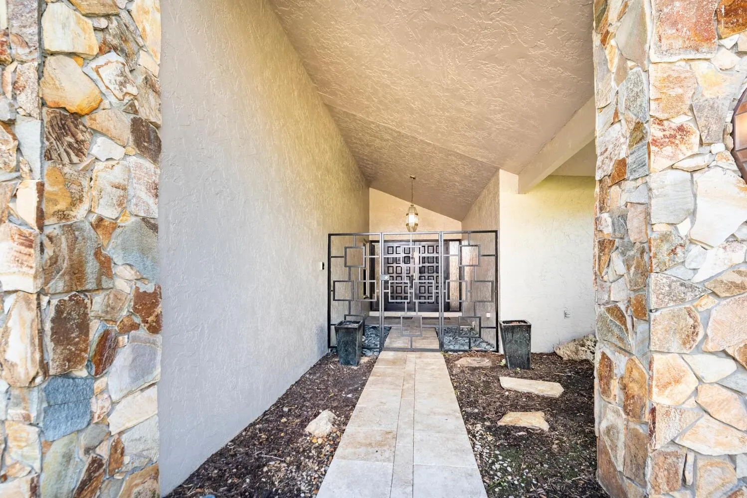 1400 NW 101st Ter