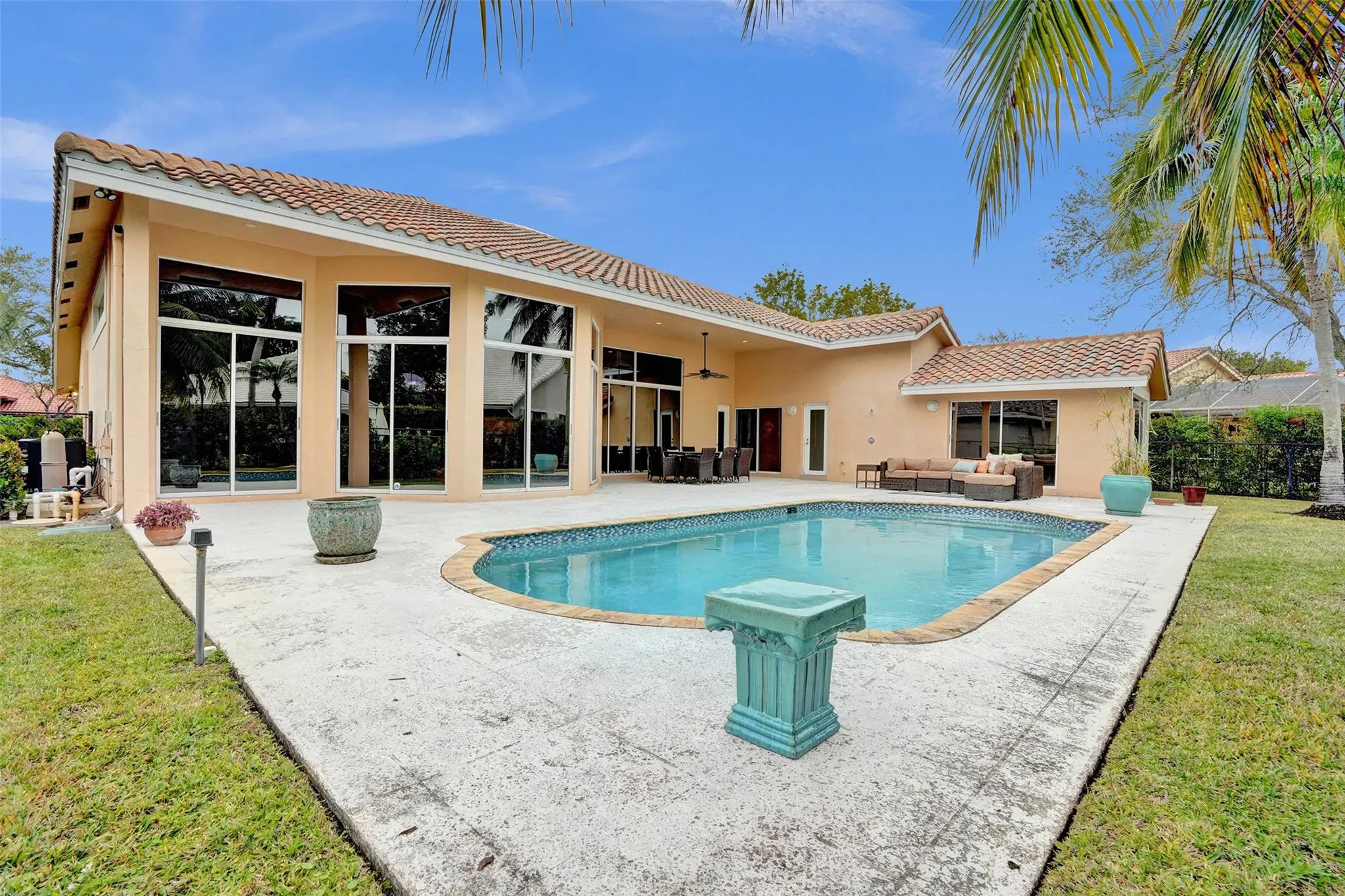5920 NW 100th Way