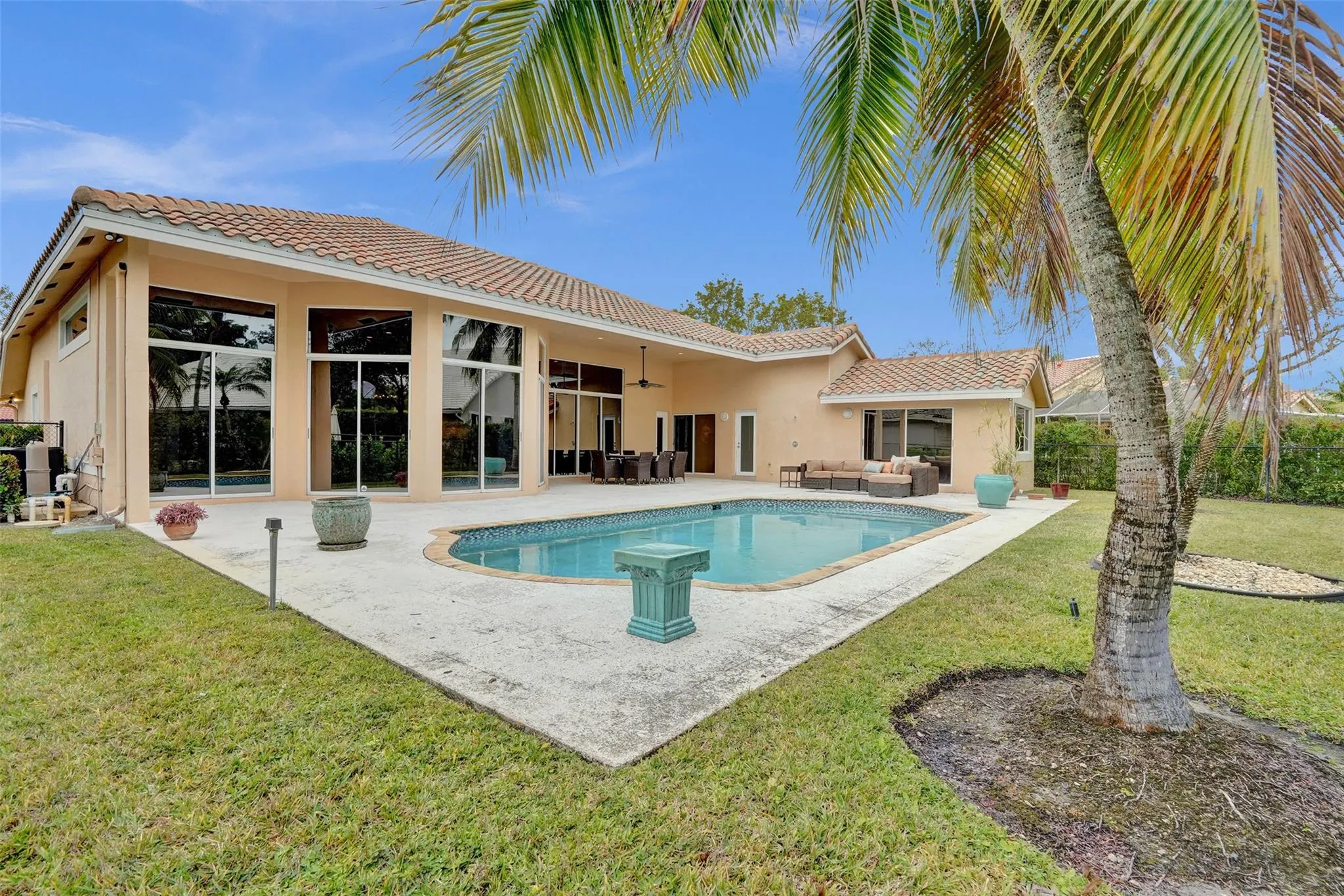5920 NW 100th Way