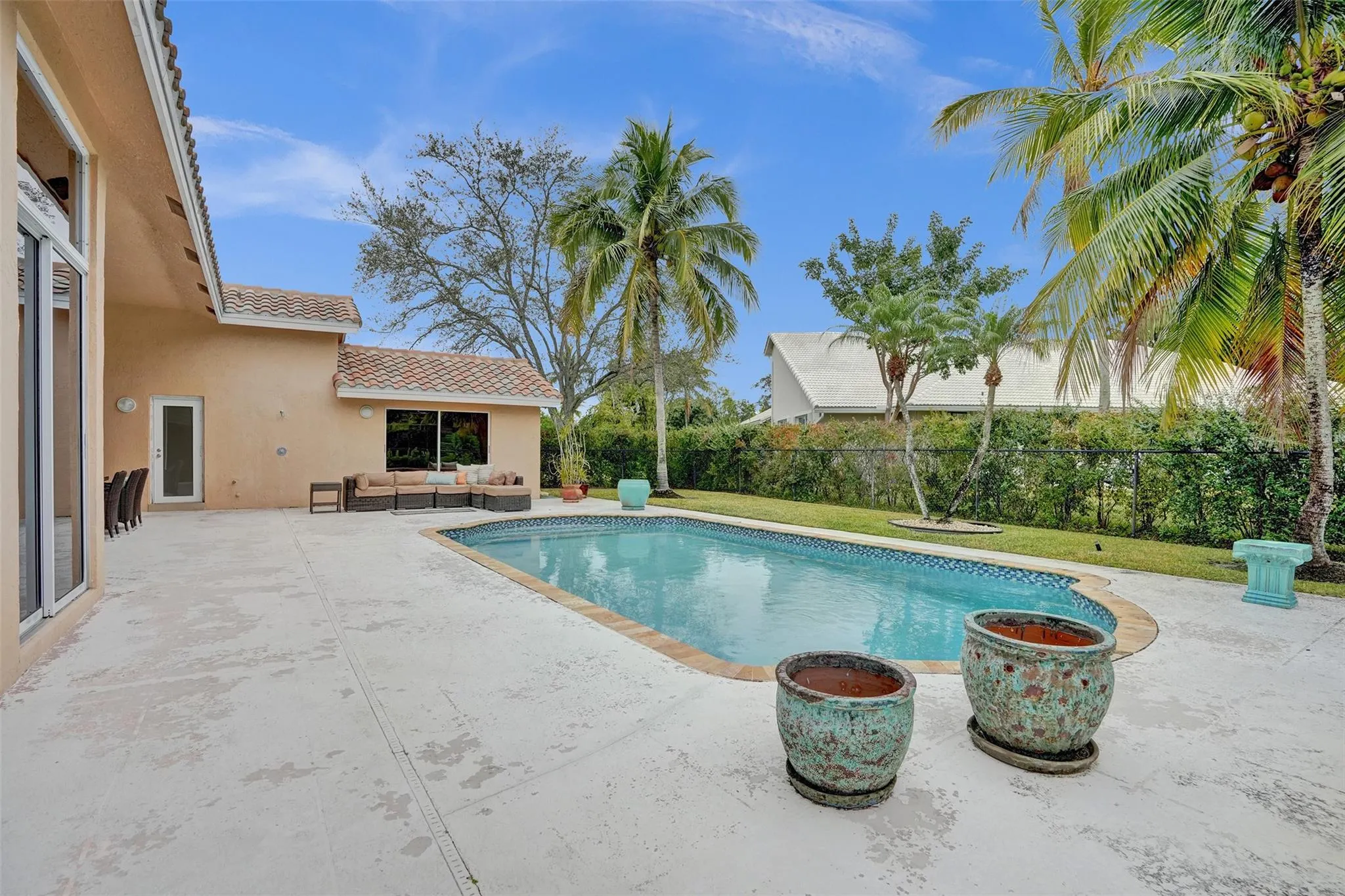 5920 NW 100th Way