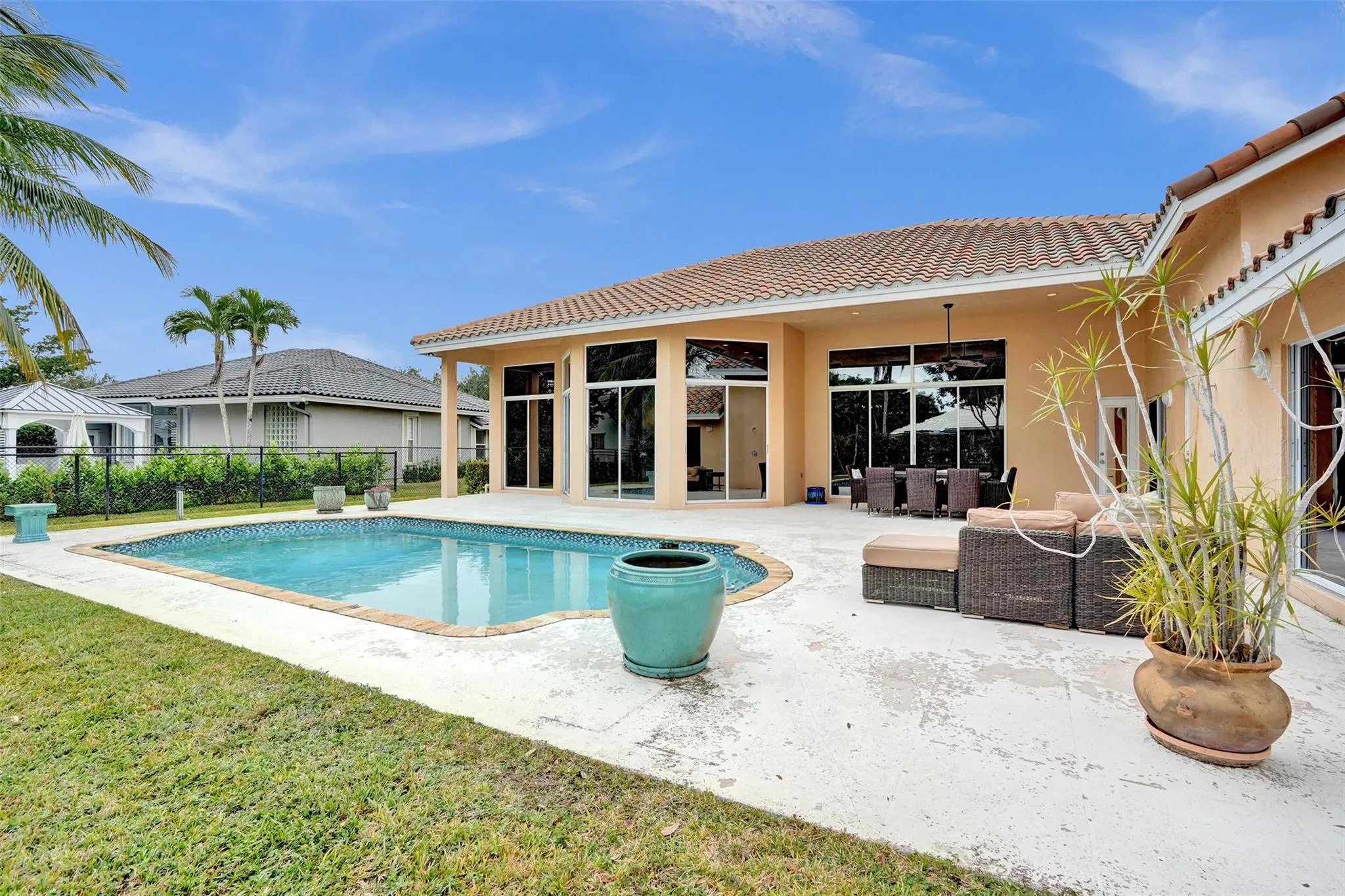 5920 NW 100th Way