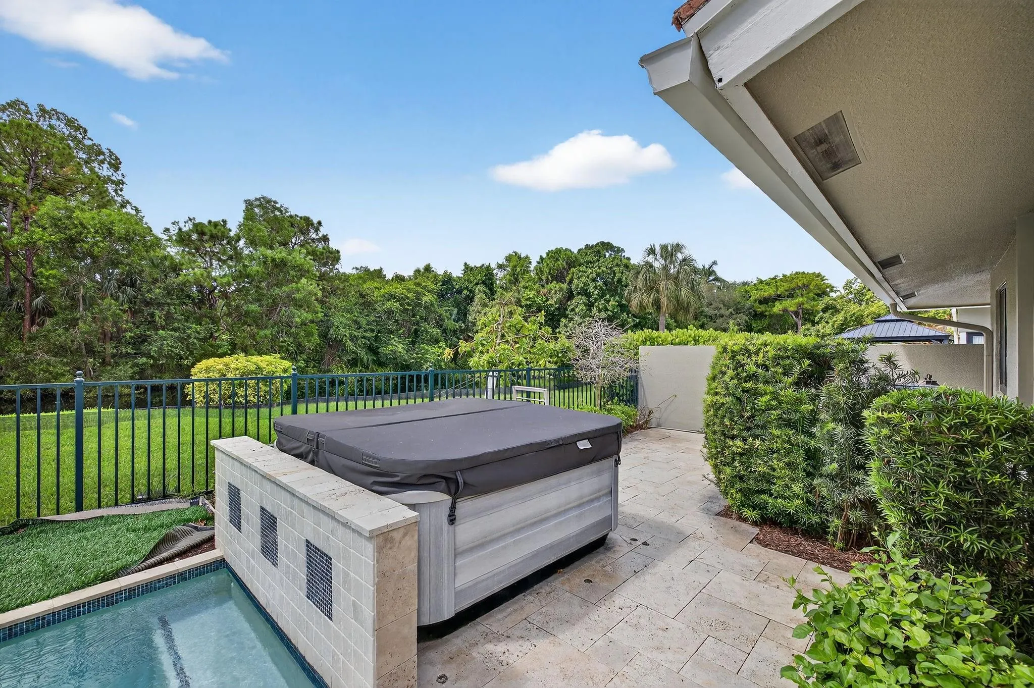 2754 Deer Creek Kelly Brooke Ln