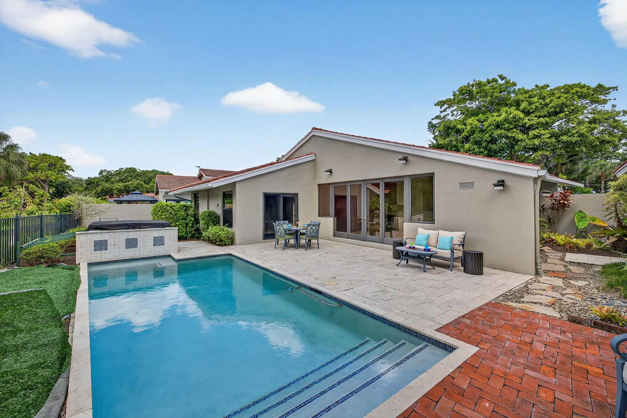 2754 Deer Creek Kelly Brooke Ln