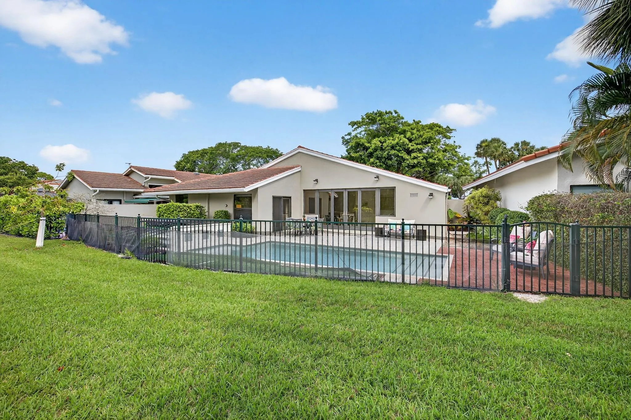 2754 Deer Creek Kelly Brooke Ln