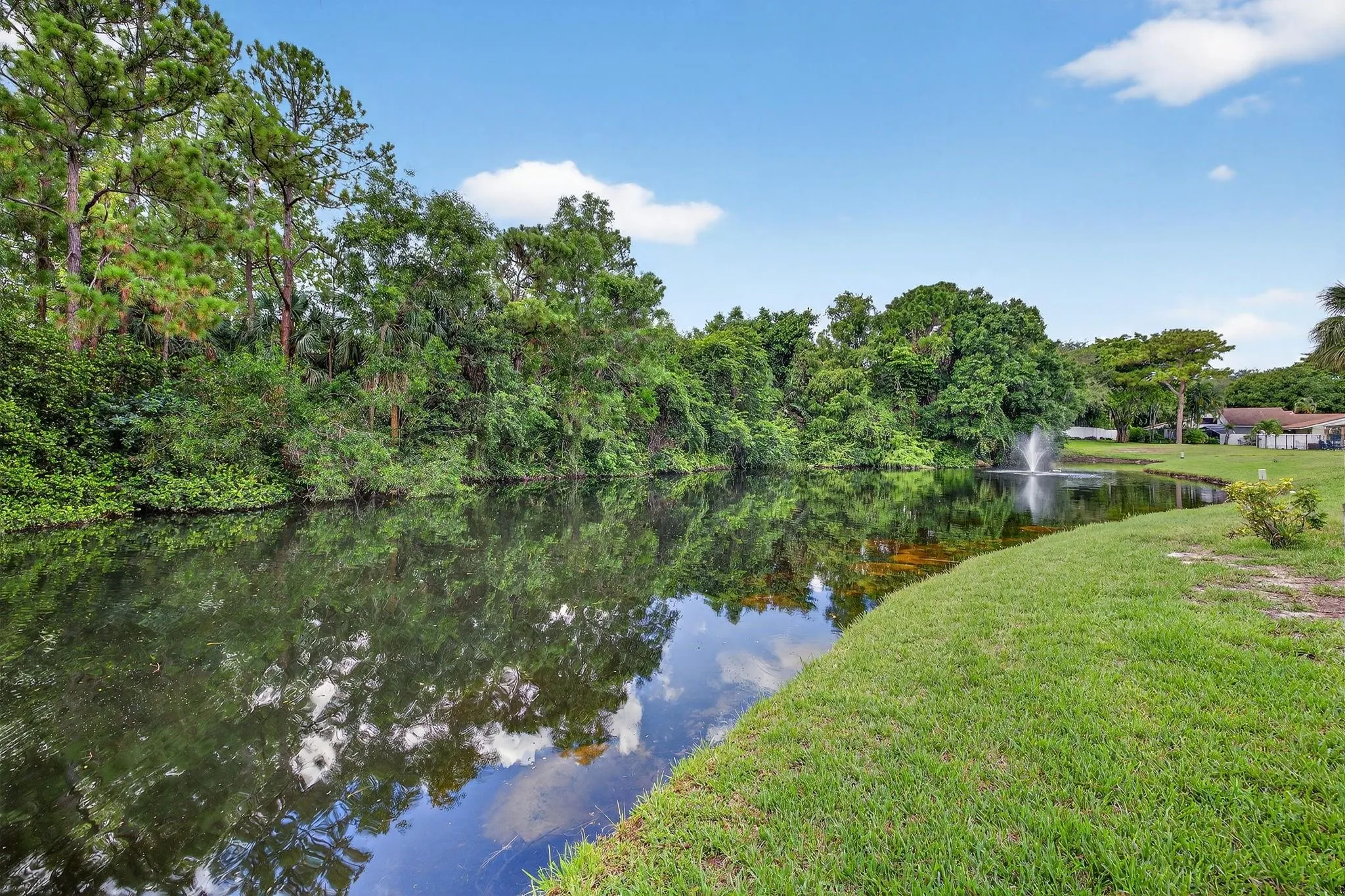 2754 Deer Creek Kelly Brooke Ln