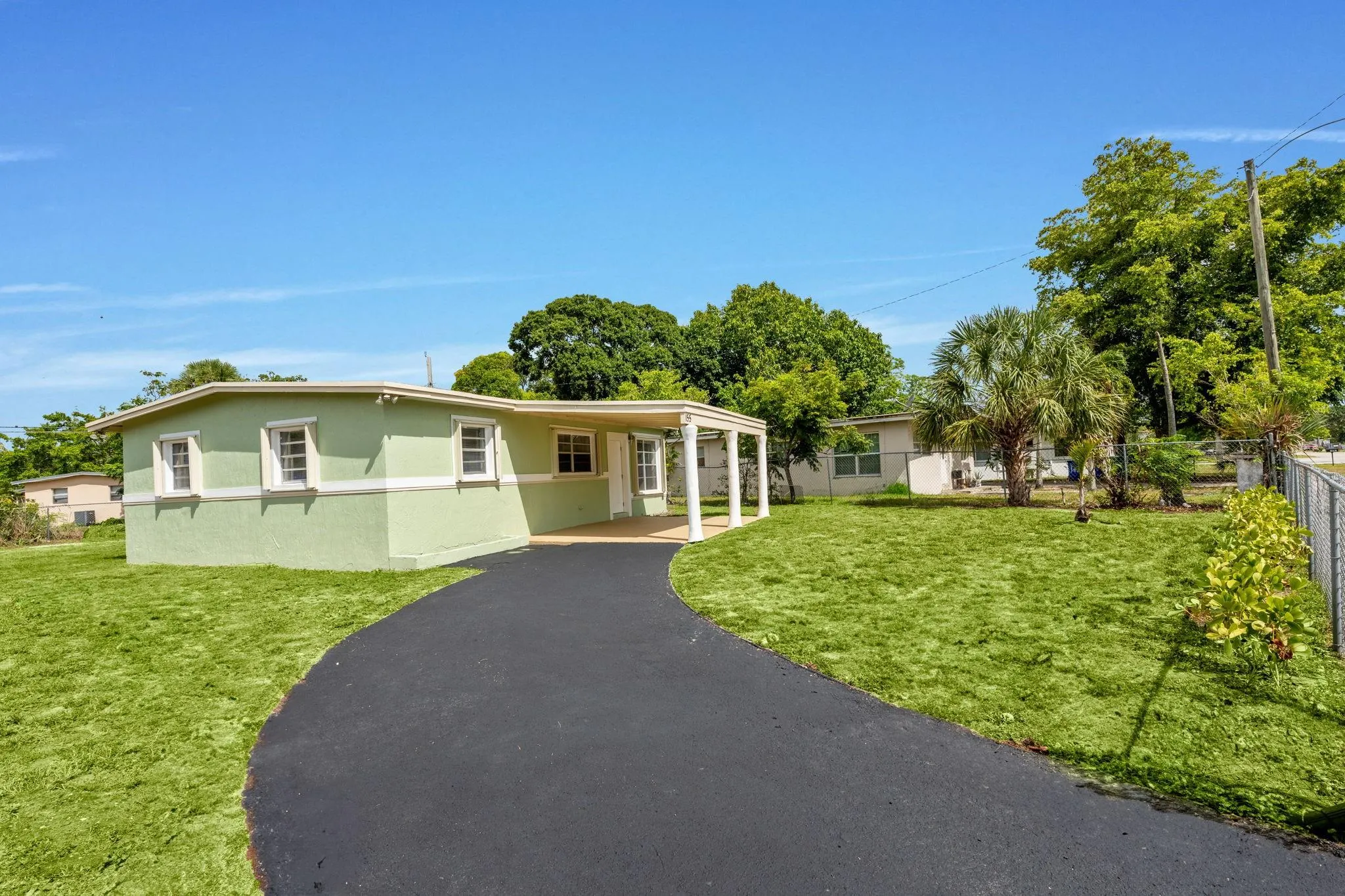 155 NW 29th Ave
